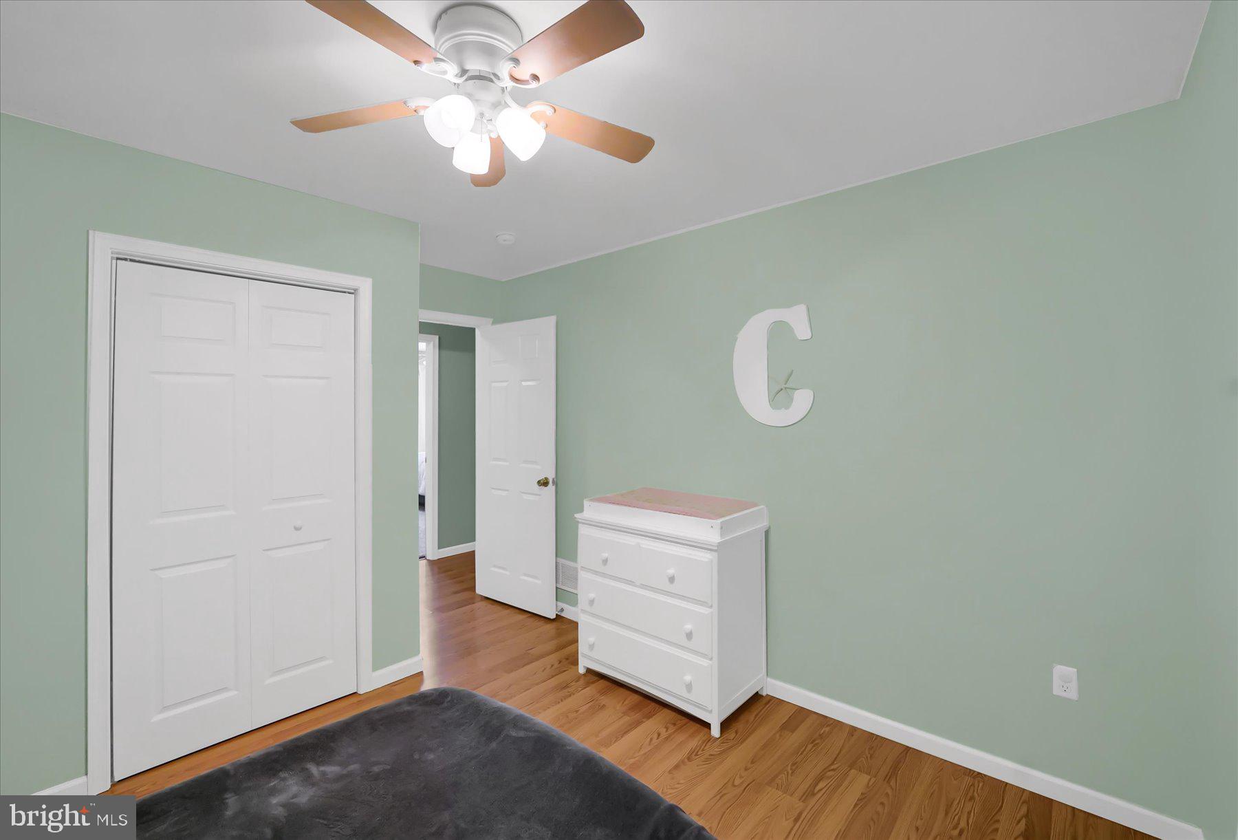 WHISPER RIDGE - Residential