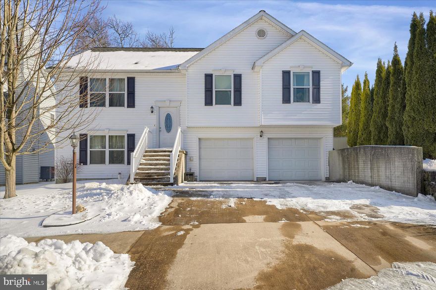 Great Home in Whisper Ridge!

This well-kept home has an open layout with high ceilings, new appliances, and nice laminate flooring. The kitchen includes solid wood cabinets and a tiled backsplash. The rear deck looks out to a fenced backyard—great for pets—with a gate to a walking/bike path.

The spacious master bedroom has a walk-in closet and a bathroom with a double vanity. There are two more bedrooms and a full bathroom on the main floor. The lower level has a big family room, a fourth bedroom, another bathroom, and a laundry room. It also has a  recently serviced heat pump/central air system and a two-car garage for ample parking and storage.

Ready to move in and in a perfect spot—don’t miss it!