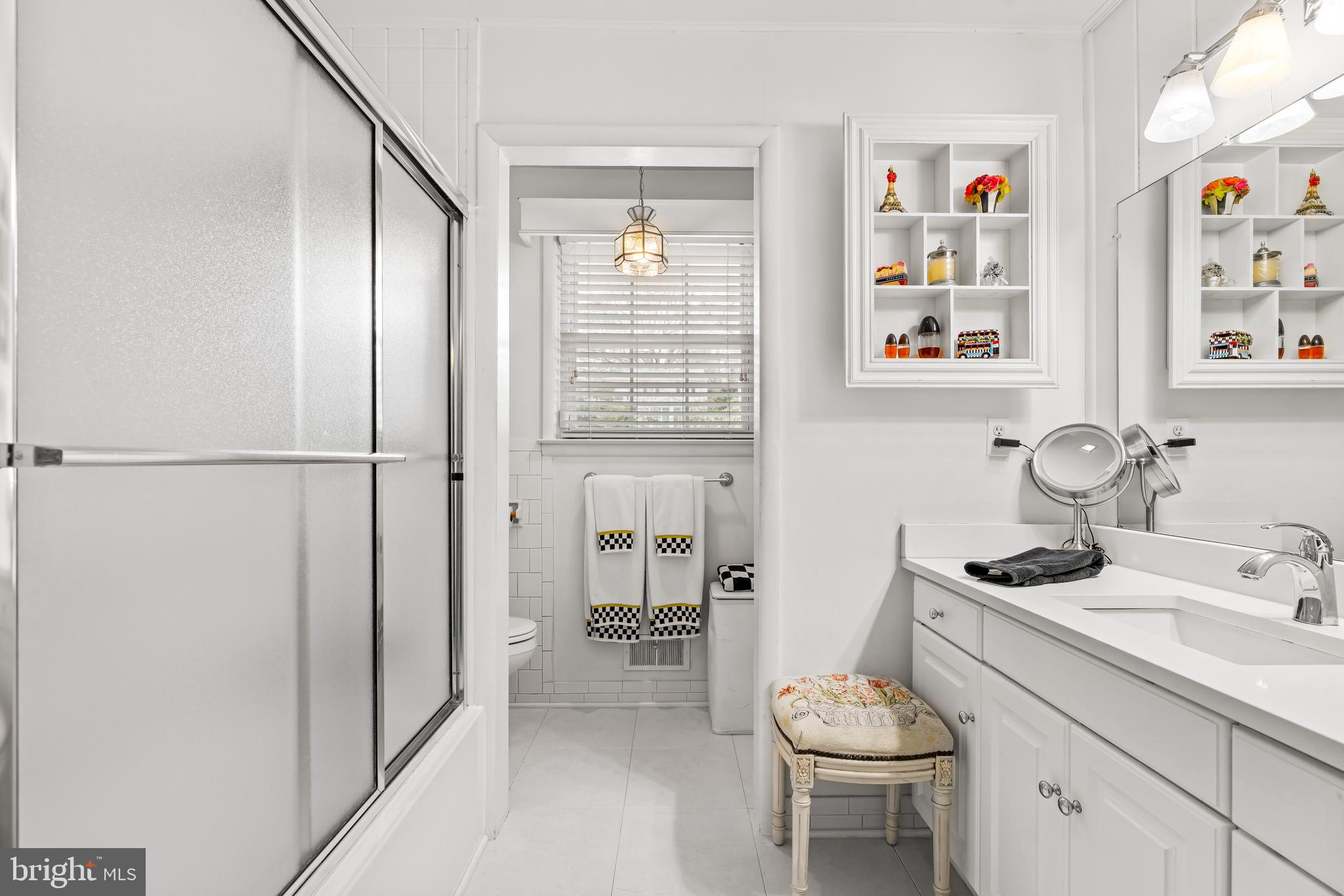 DULANEY FOREST - Residential