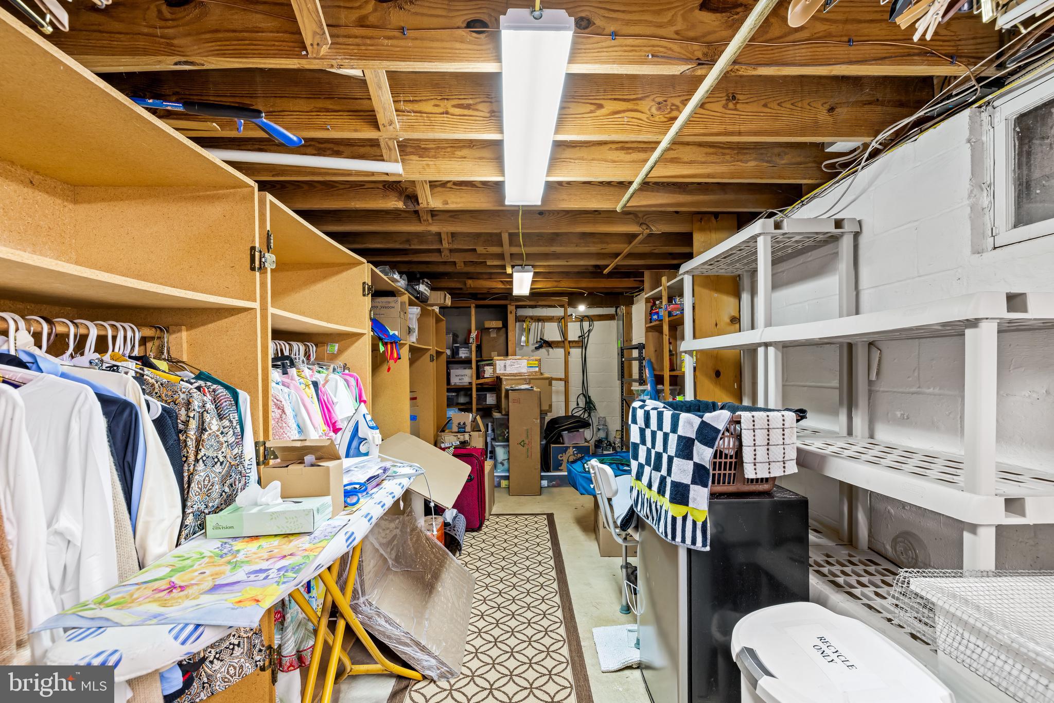 DULANEY FOREST - Residential