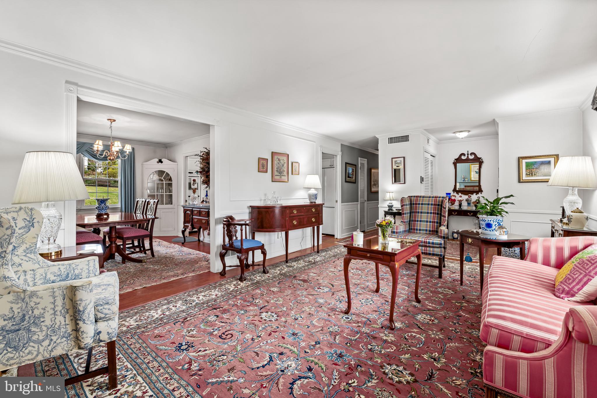 DULANEY FOREST - Residential