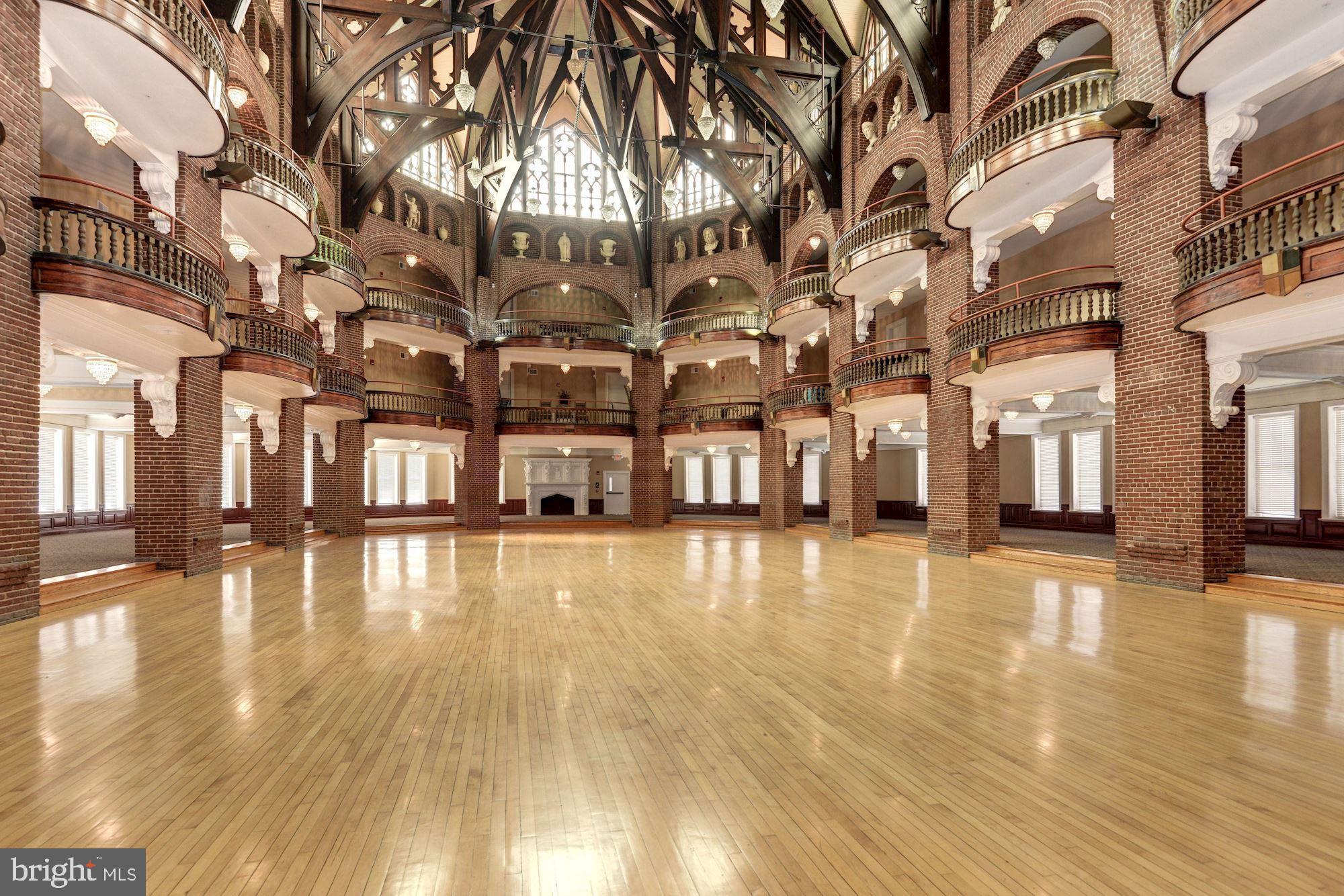 NATIONAL PARK SEMINARY - Residential