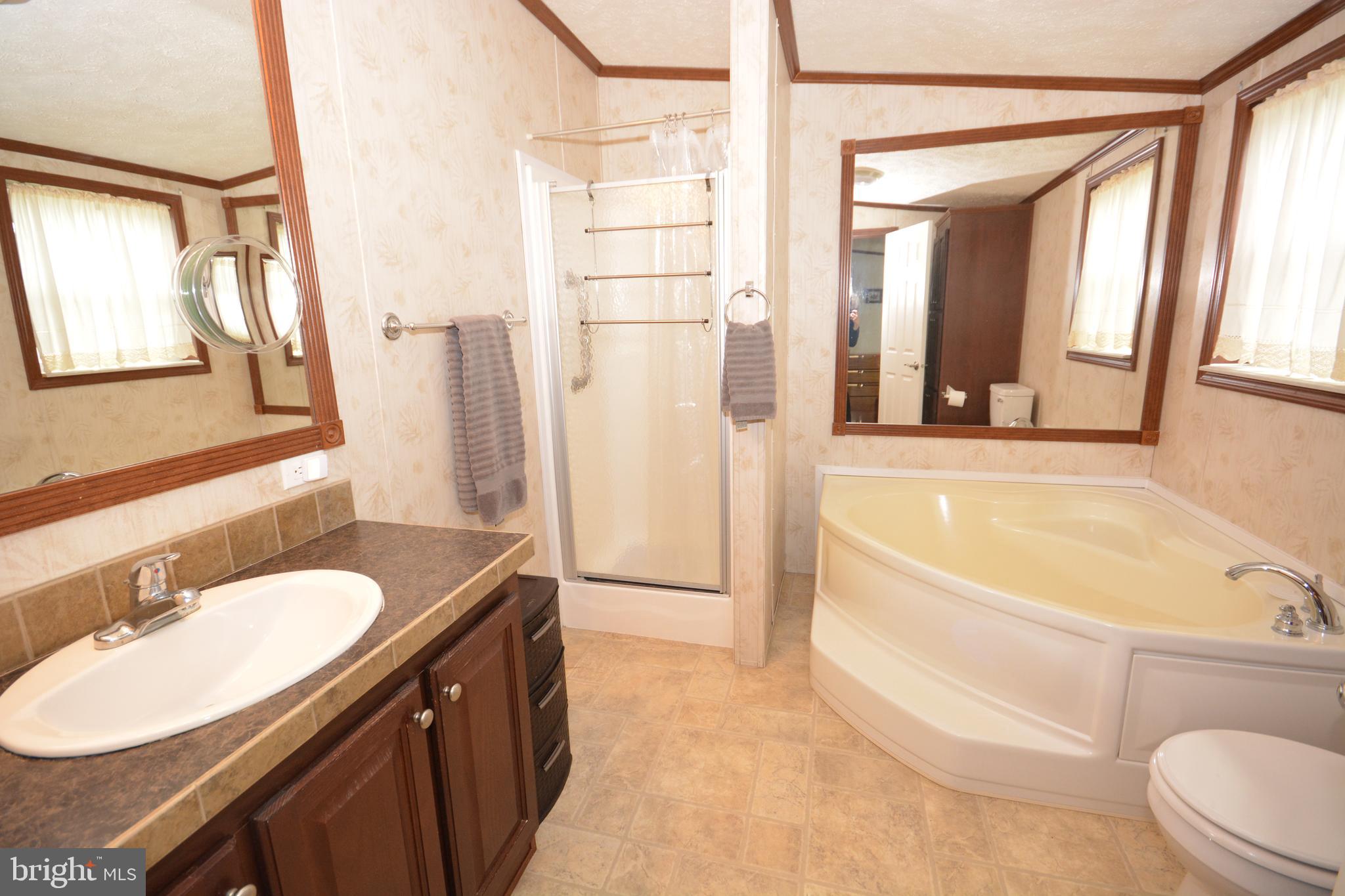 TRIPLE J MHP - Residential