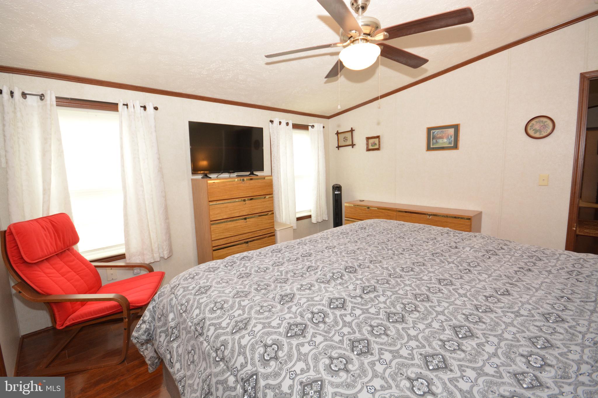 TRIPLE J MHP - Residential