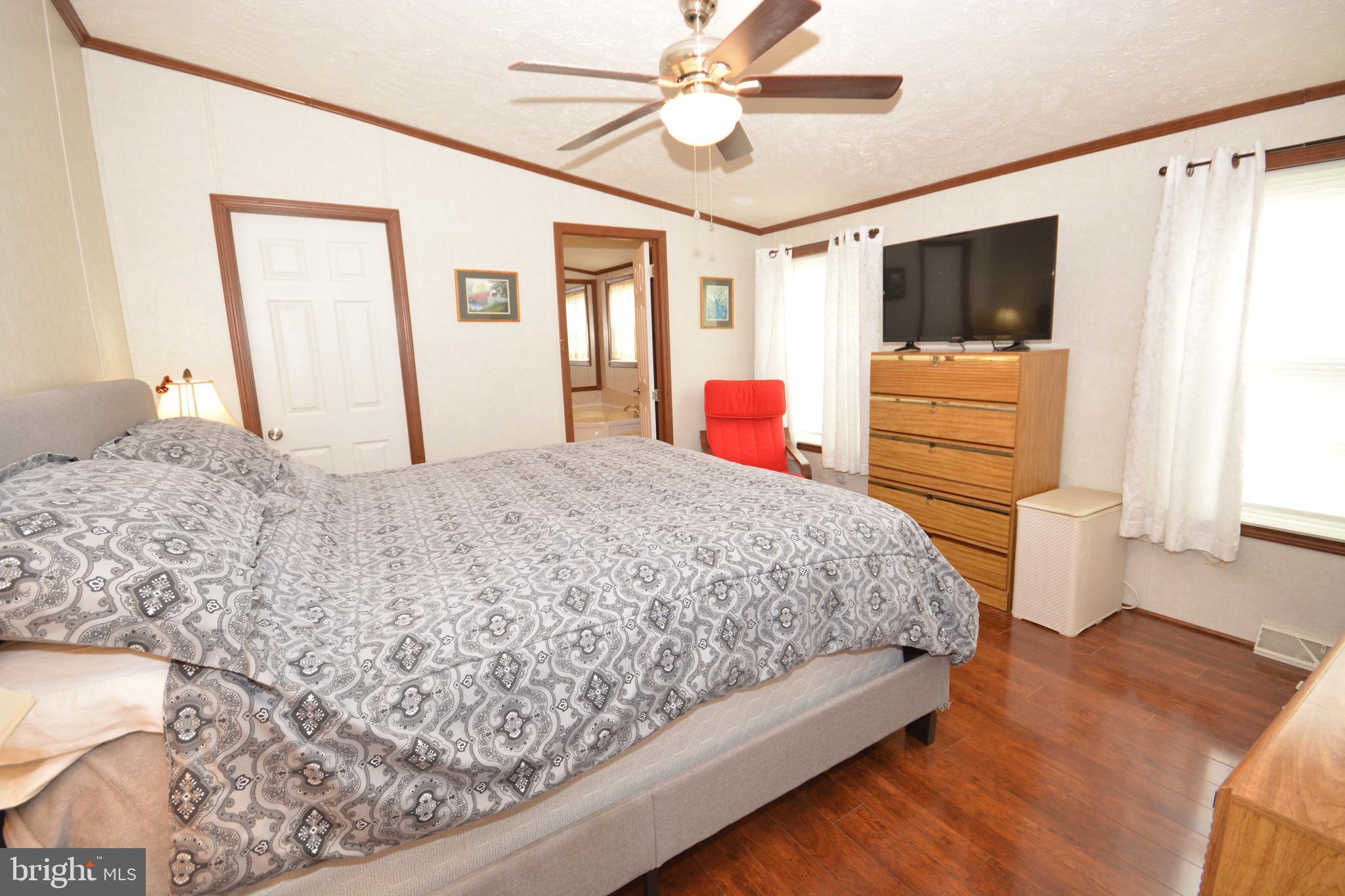 TRIPLE J MHP - Residential