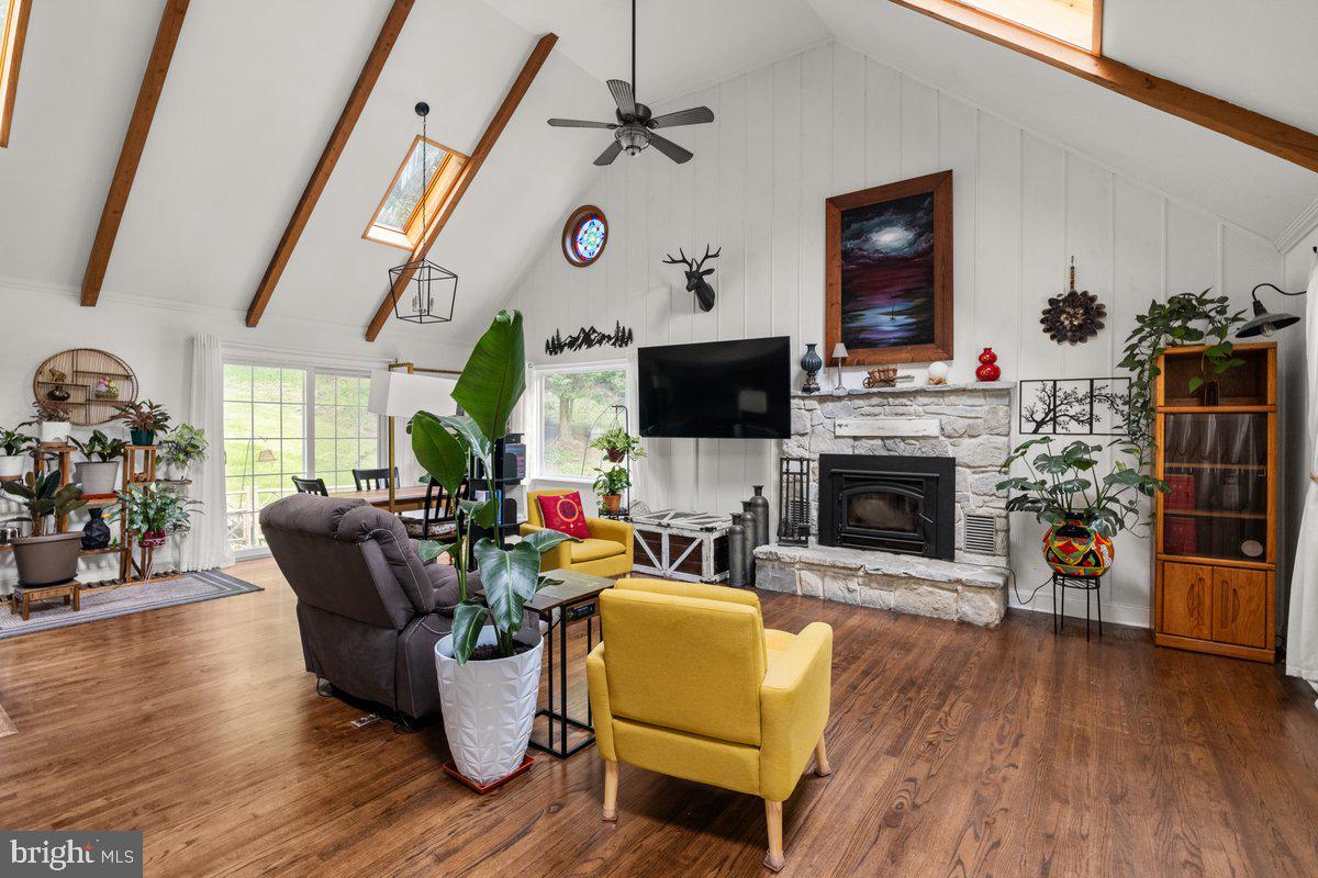 BERKELEY SPRINGS - Residential