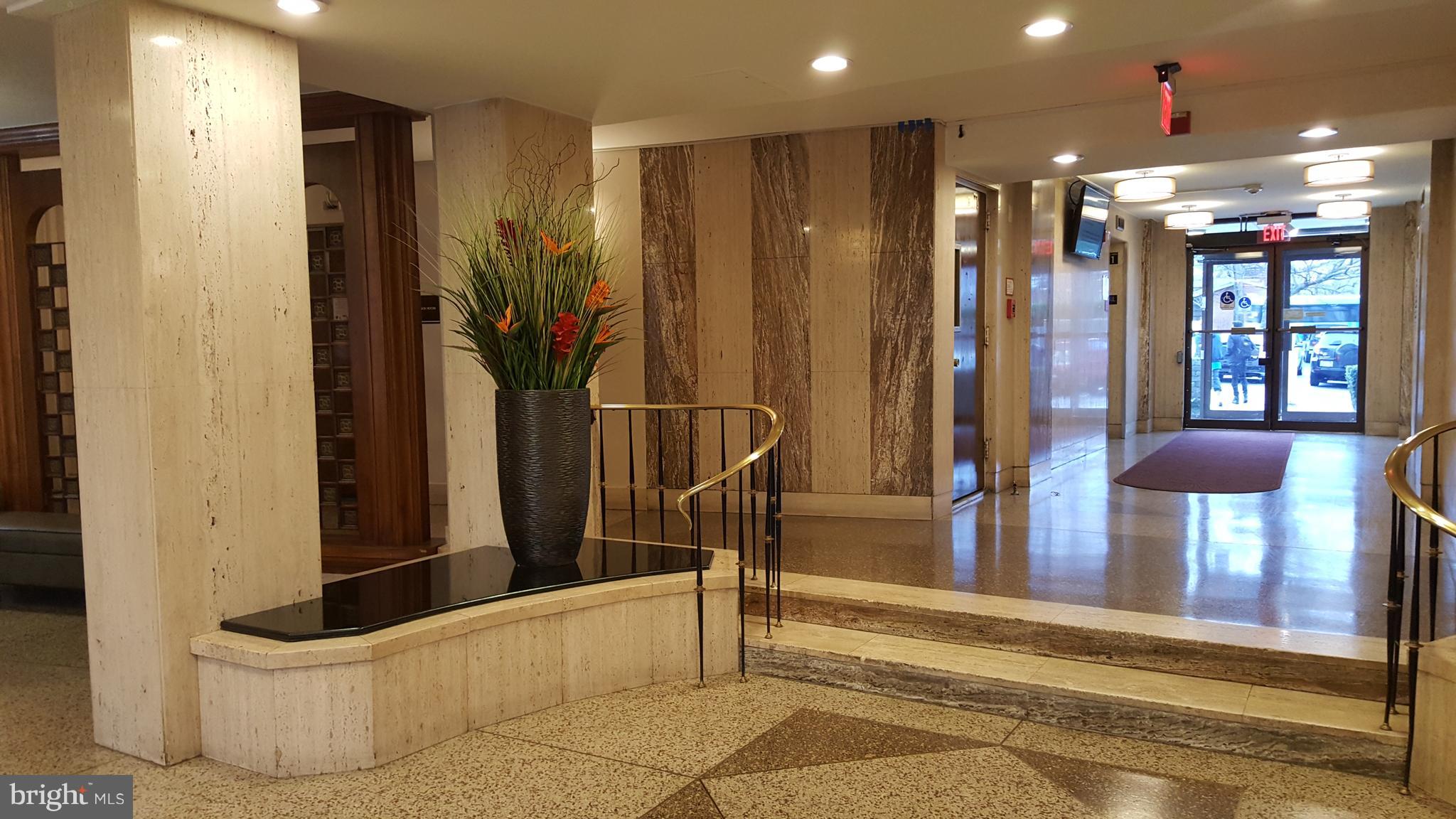 UNIVERSITY TOWERS CODM - Residential