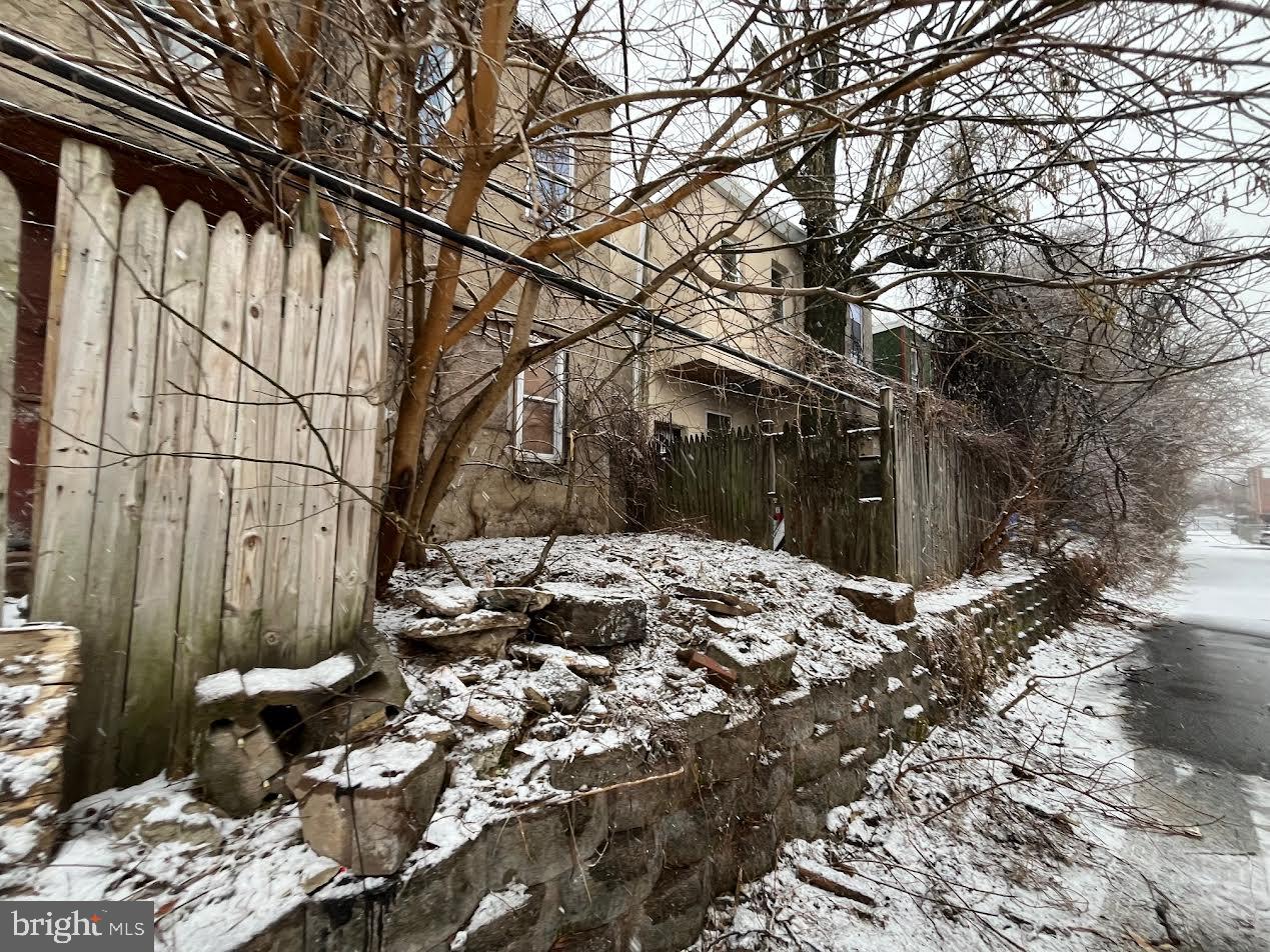 TEMPLE UNIVERSITY - Residential