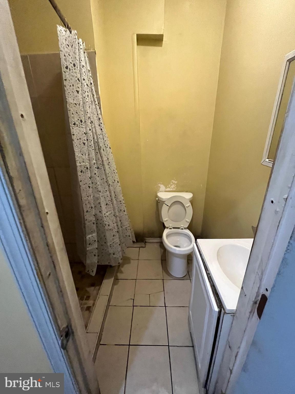 TEMPLE UNIVERSITY - Residential