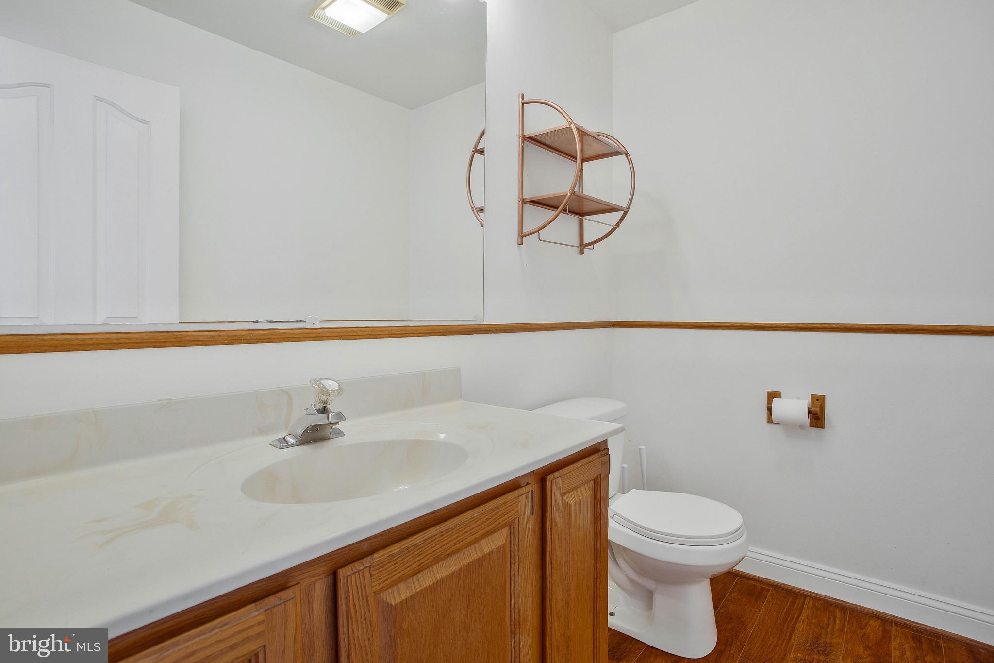 LAKEWOOD - Residential