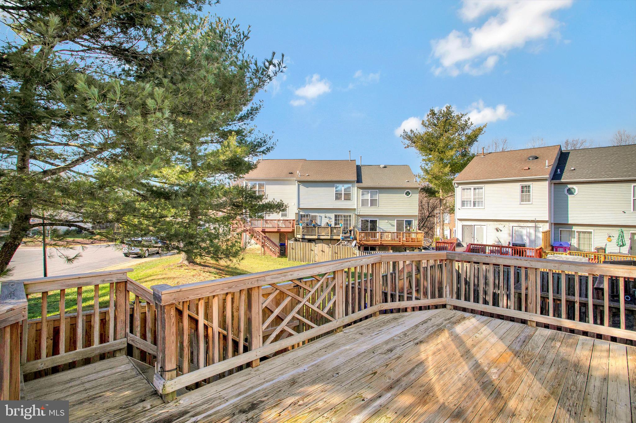 LAKEWOOD - Residential