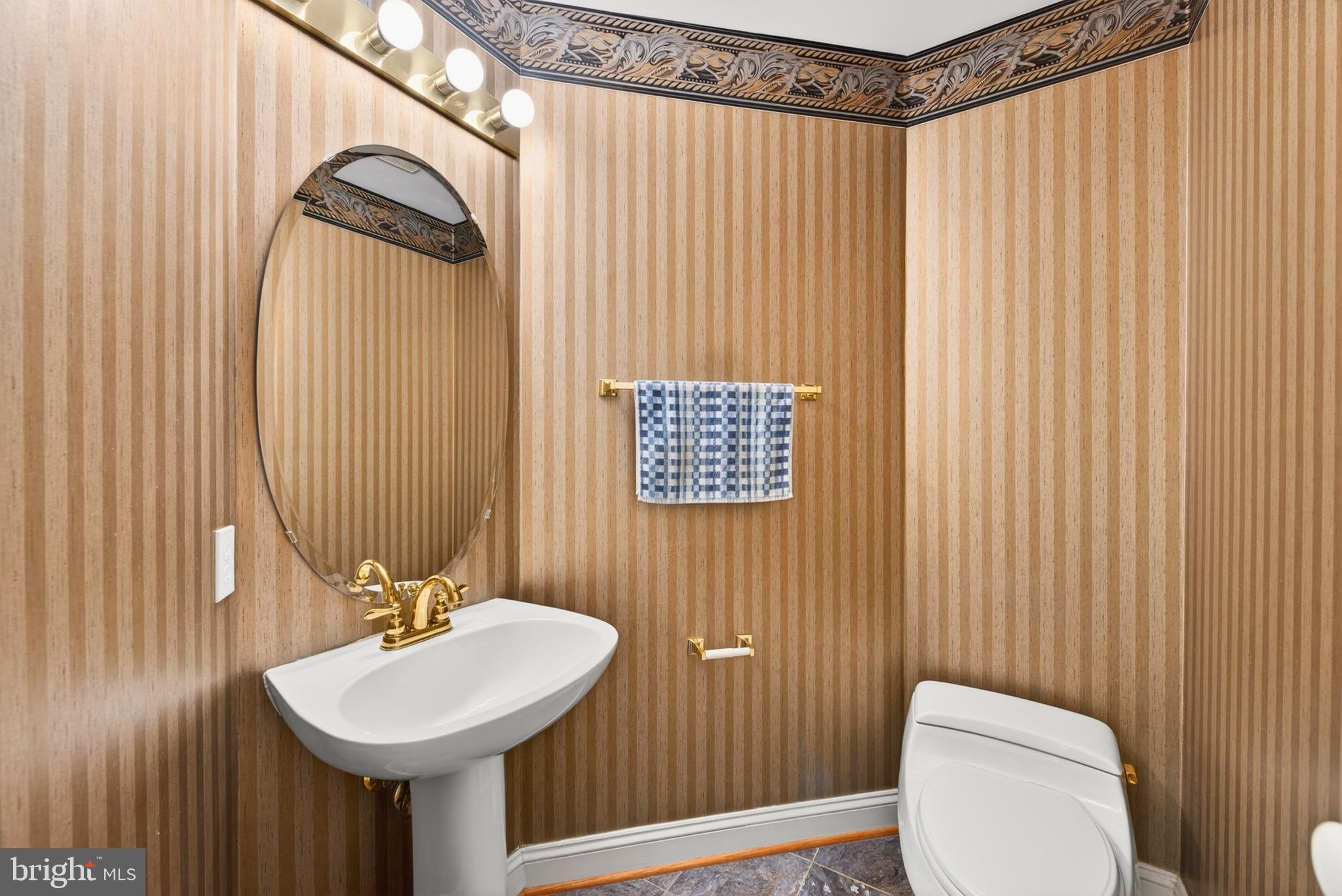 POTOMAC GROVE - Residential