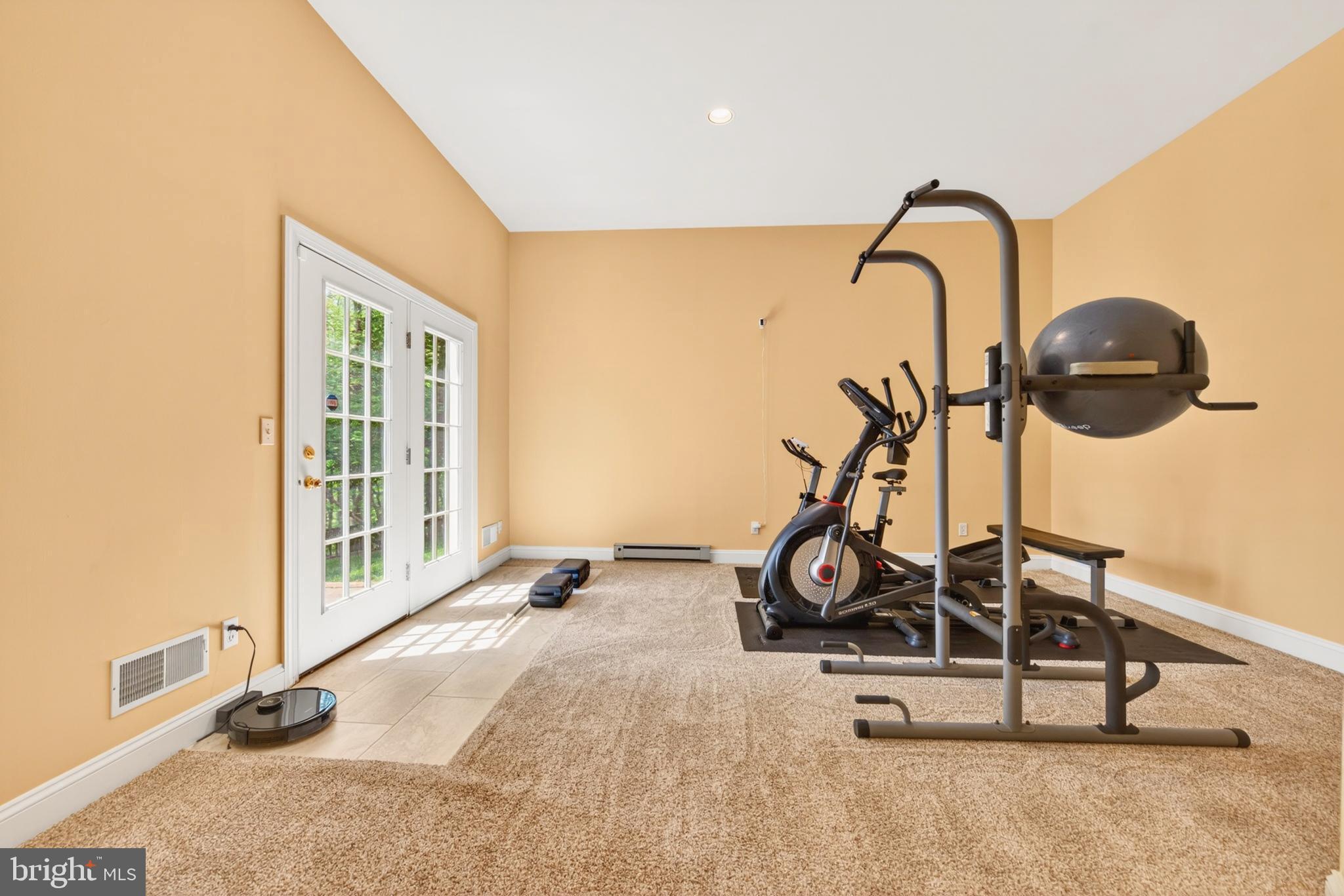 POTOMAC GROVE - Residential