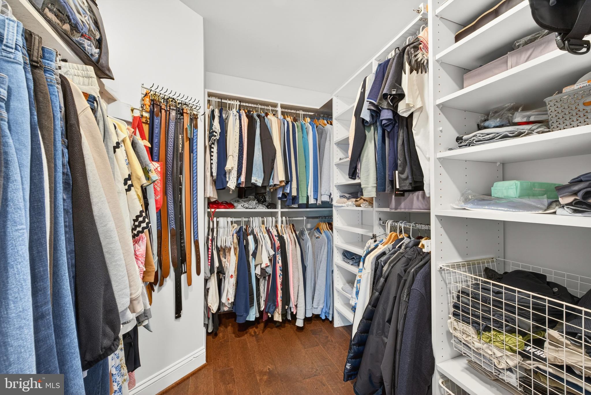 POTOMAC GROVE - Residential