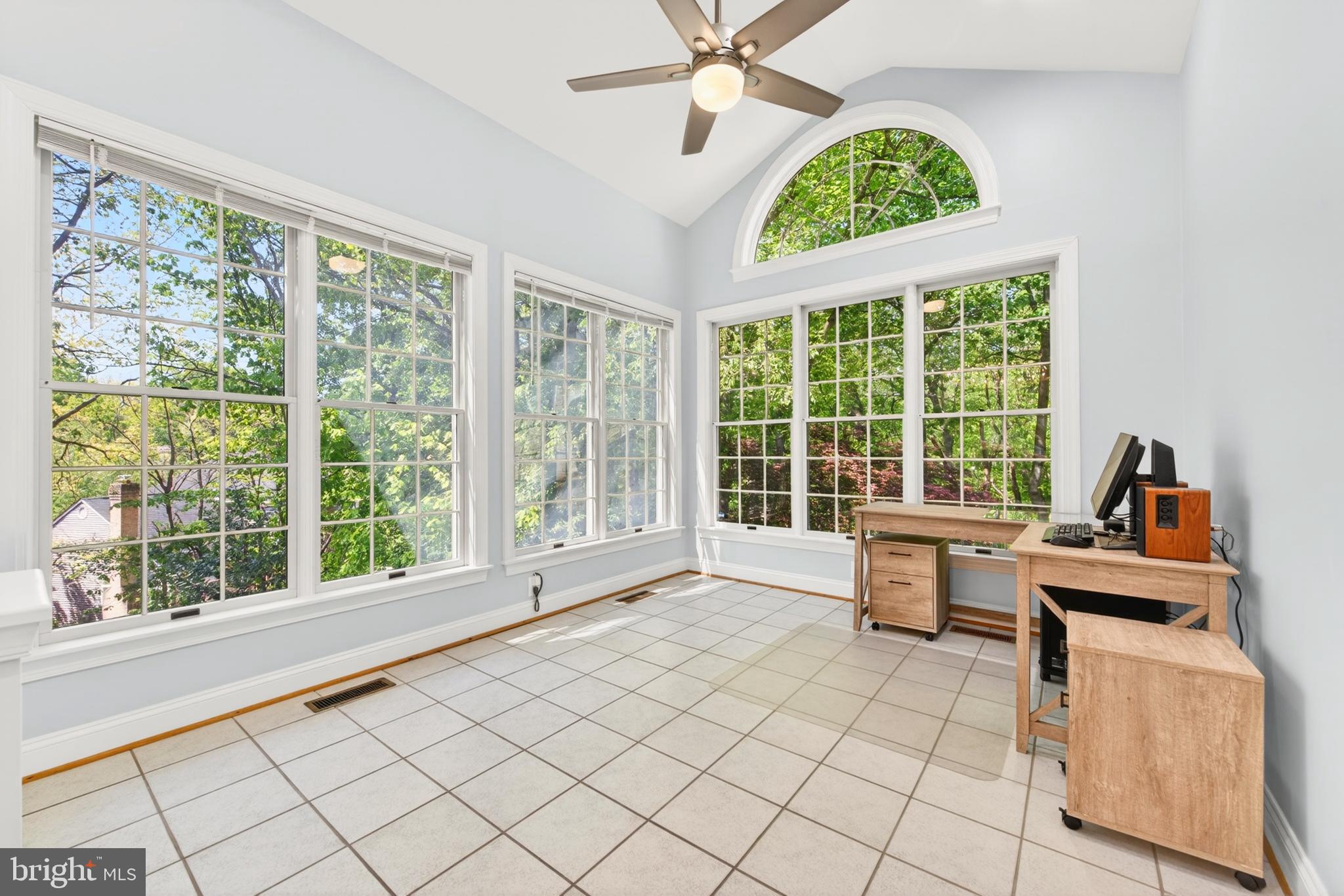 POTOMAC GROVE - Residential