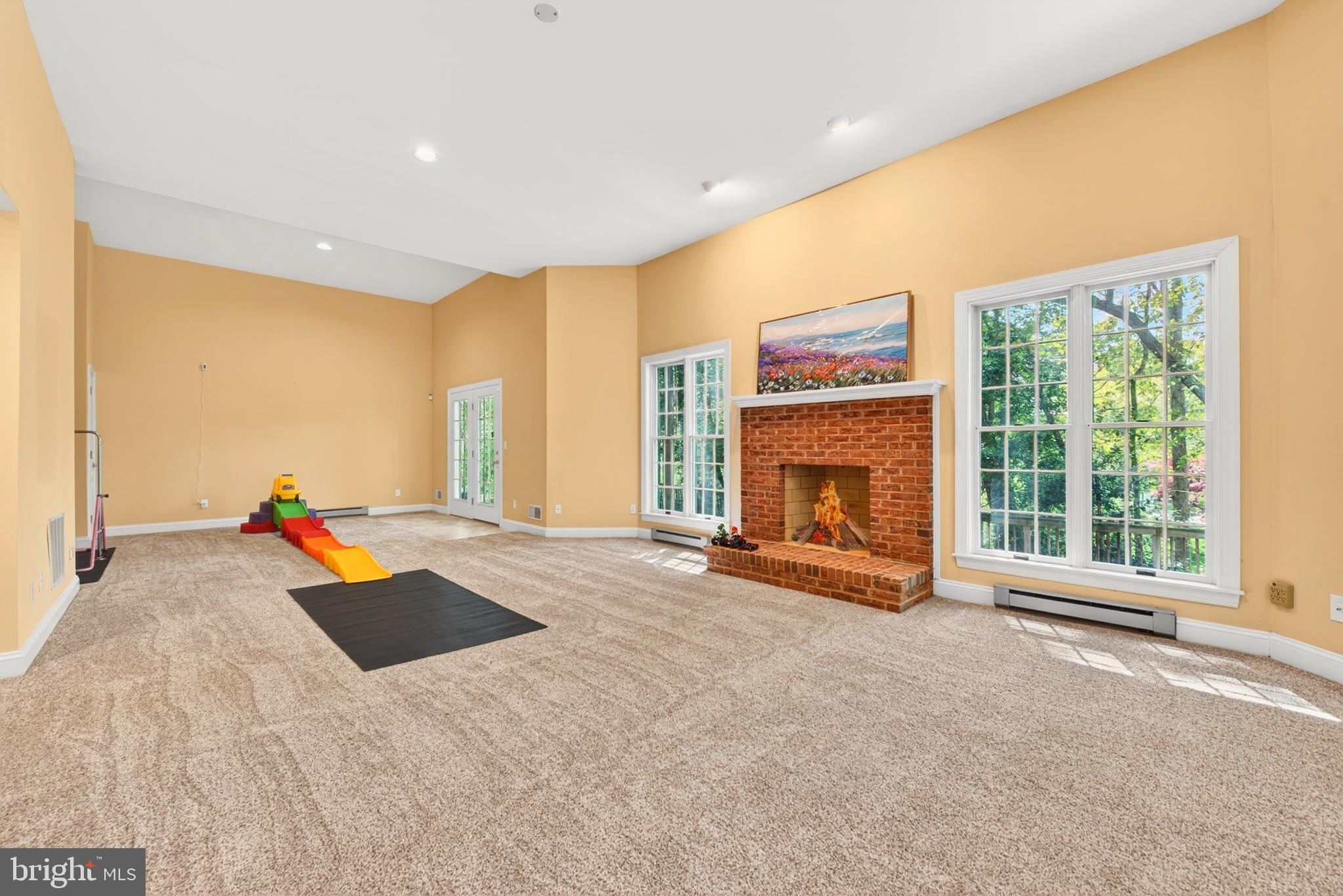 POTOMAC GROVE - Residential