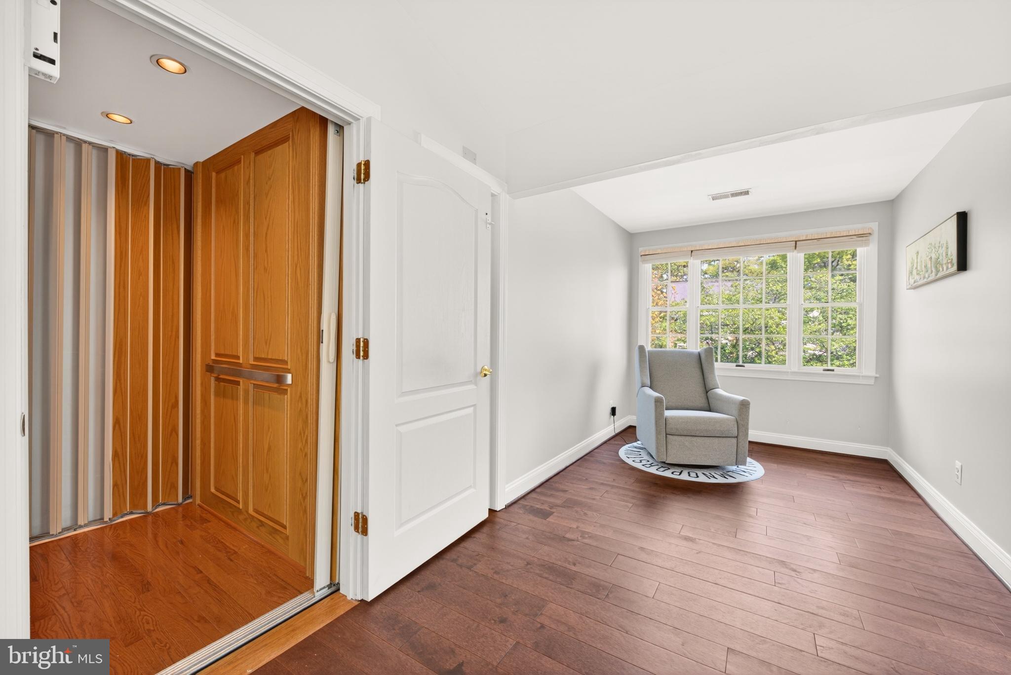 POTOMAC GROVE - Residential