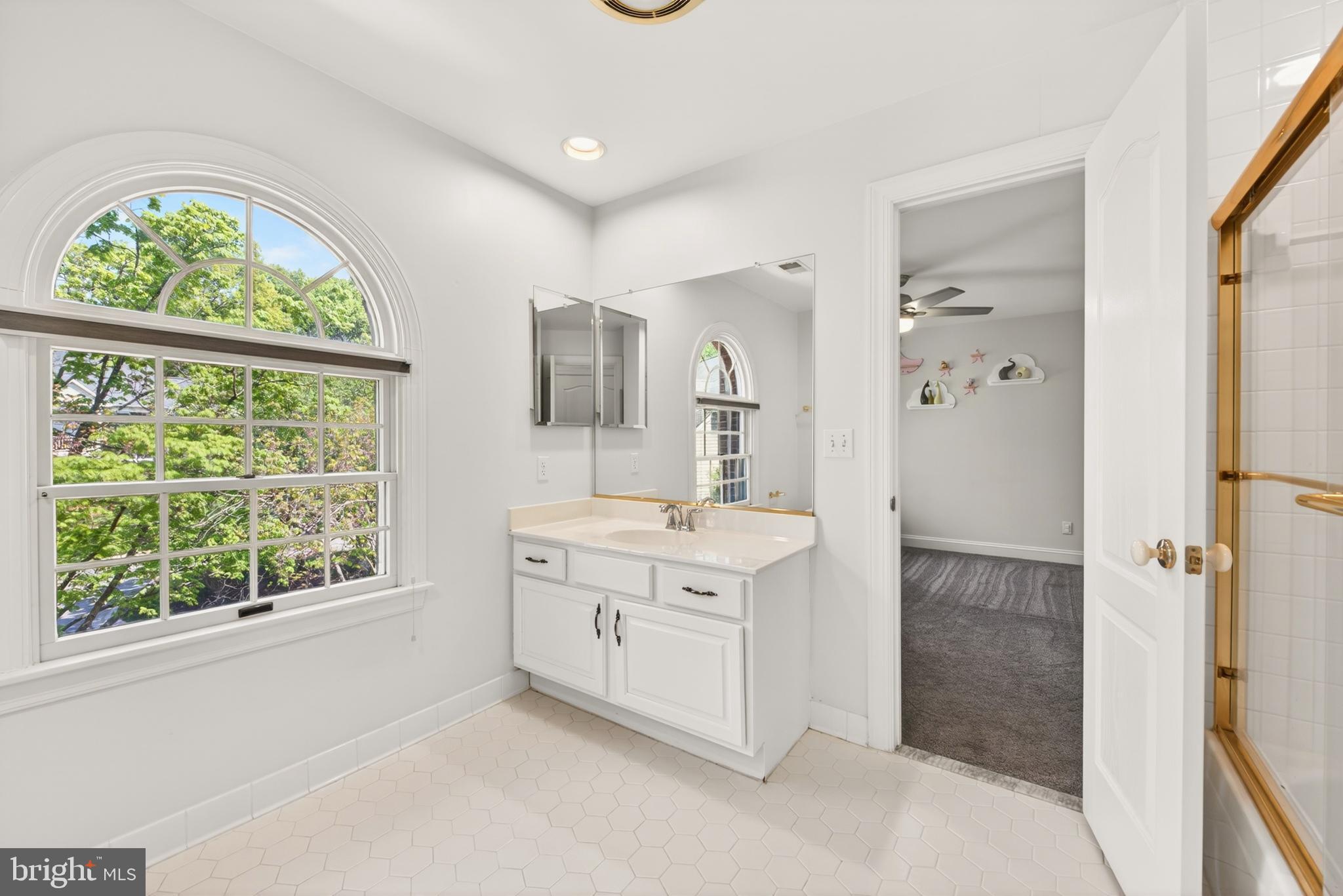 POTOMAC GROVE - Residential