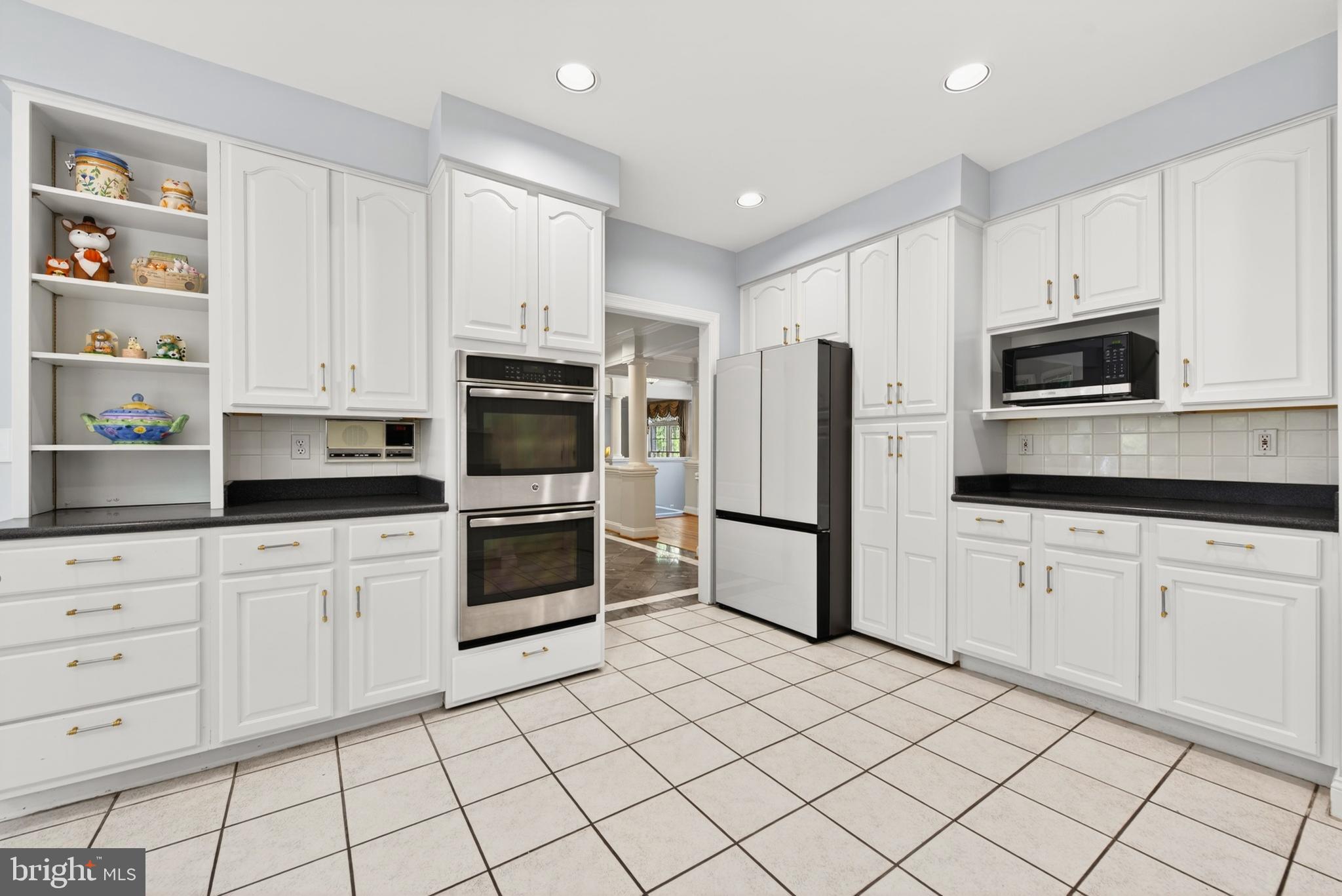 POTOMAC GROVE - Residential