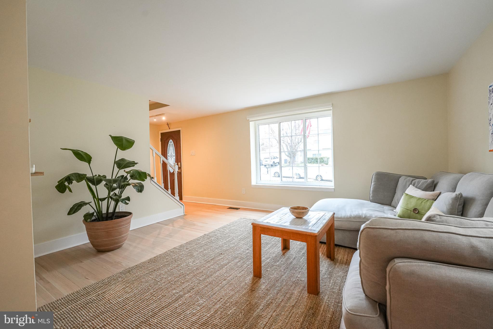 NEWINGTON FOREST - Residential Lease