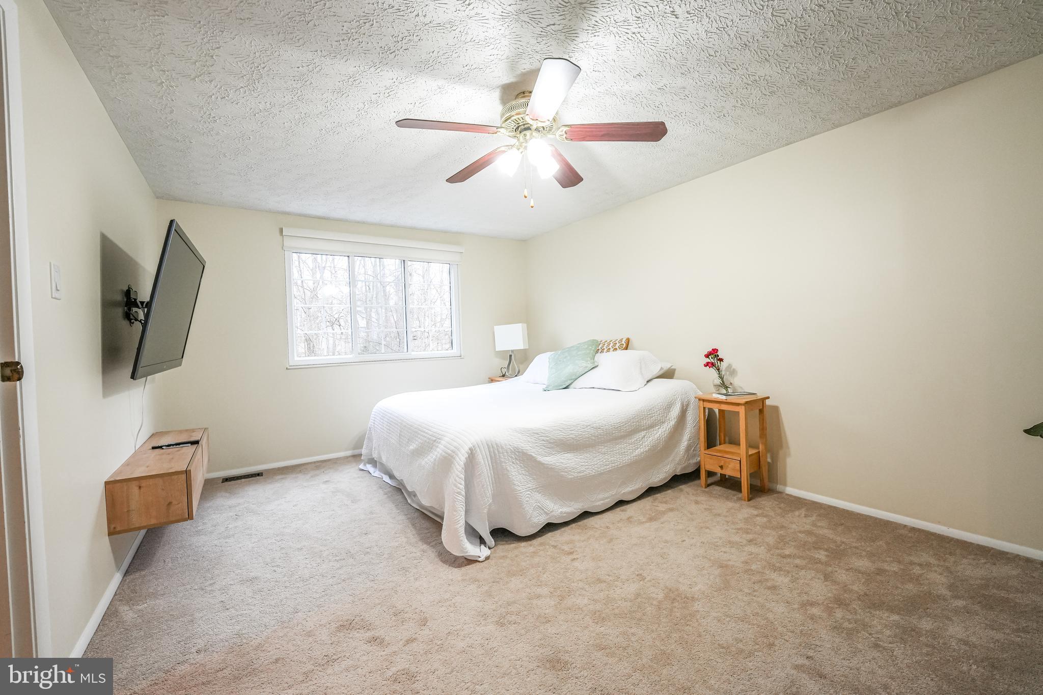 NEWINGTON FOREST - Residential Lease