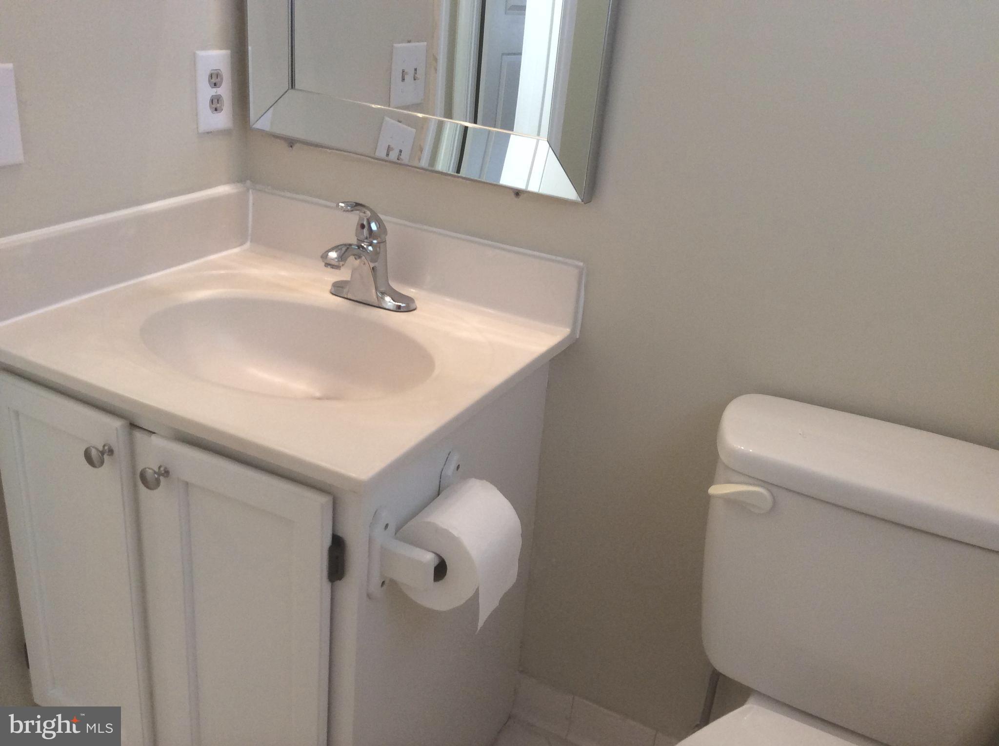 EVERGREEN ESTATES - Residential Lease