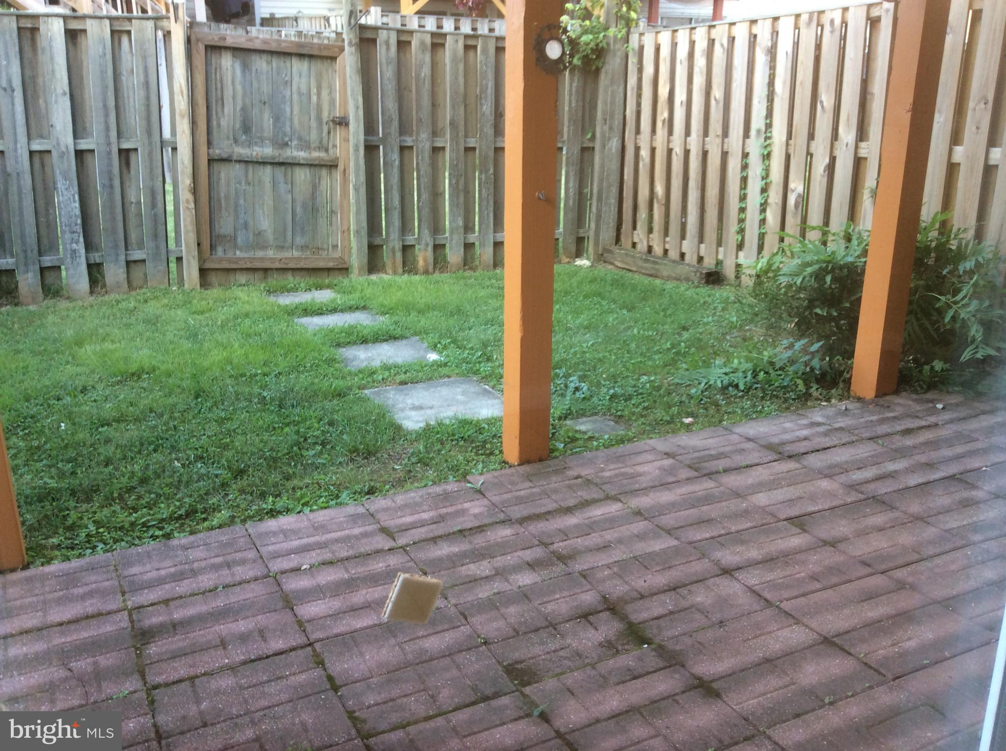 EVERGREEN ESTATES - Residential Lease