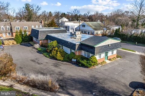 Photo of 301 Dawson Street, MOORESTOWN, NJ 08057 (MLS # NJBL2083834)