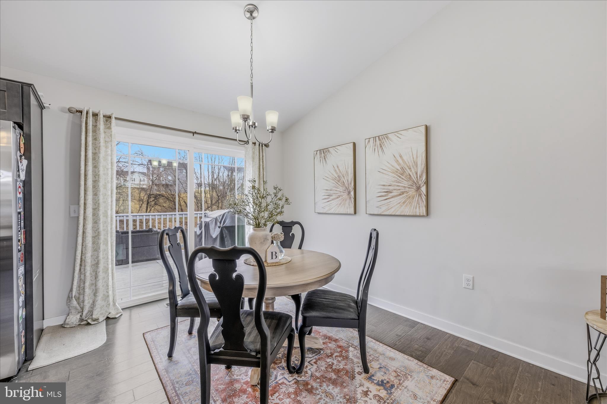 RED HILL - Residential