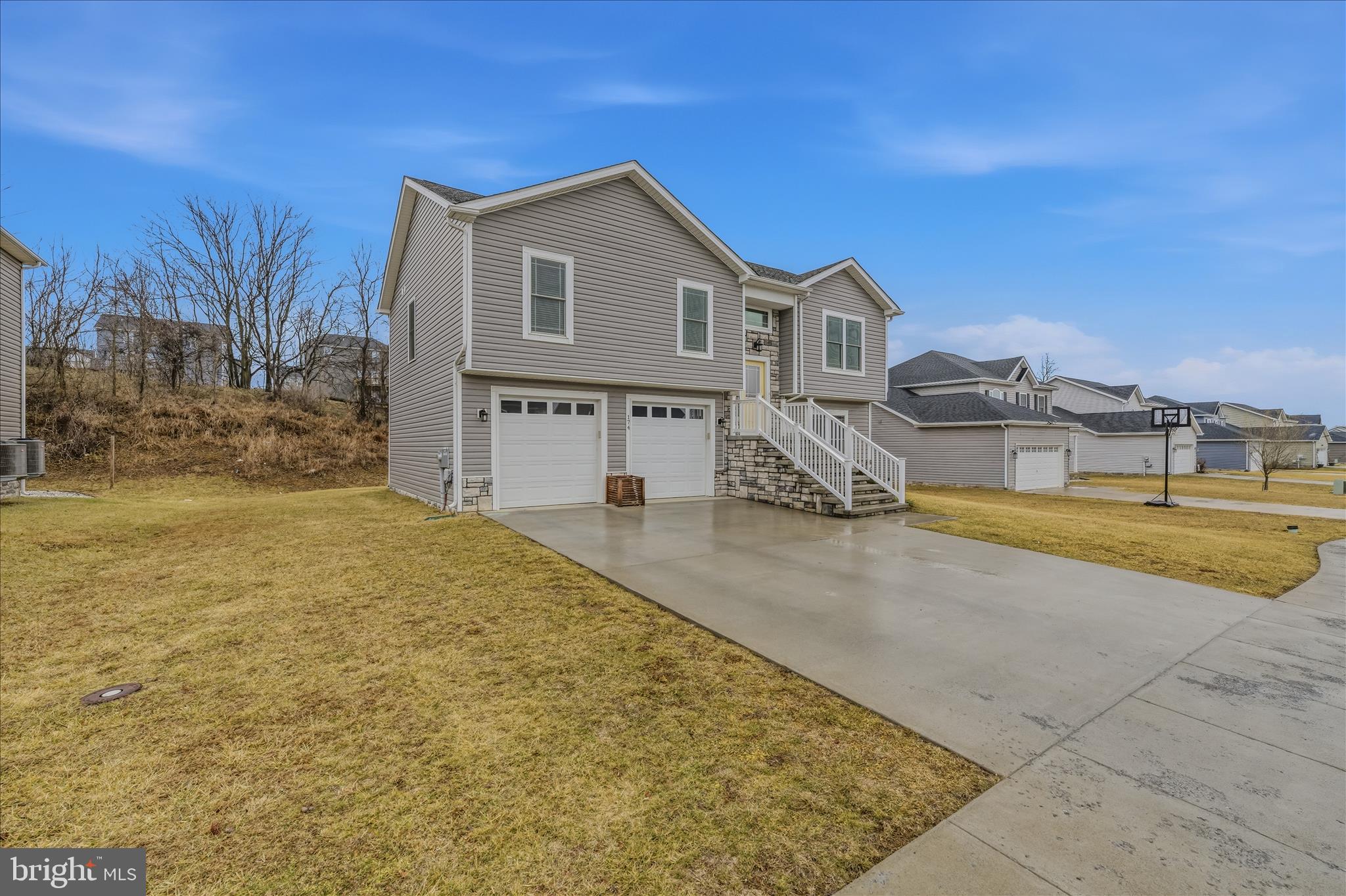 RED HILL - Residential