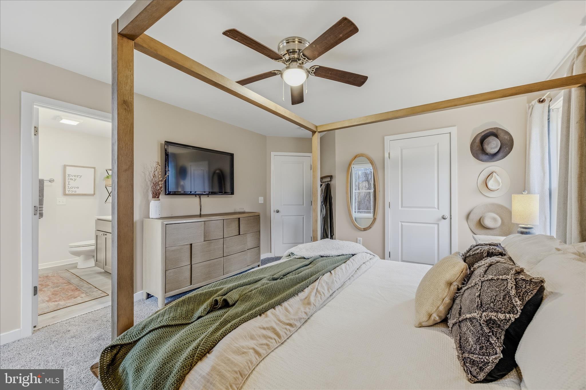 RED HILL - Residential