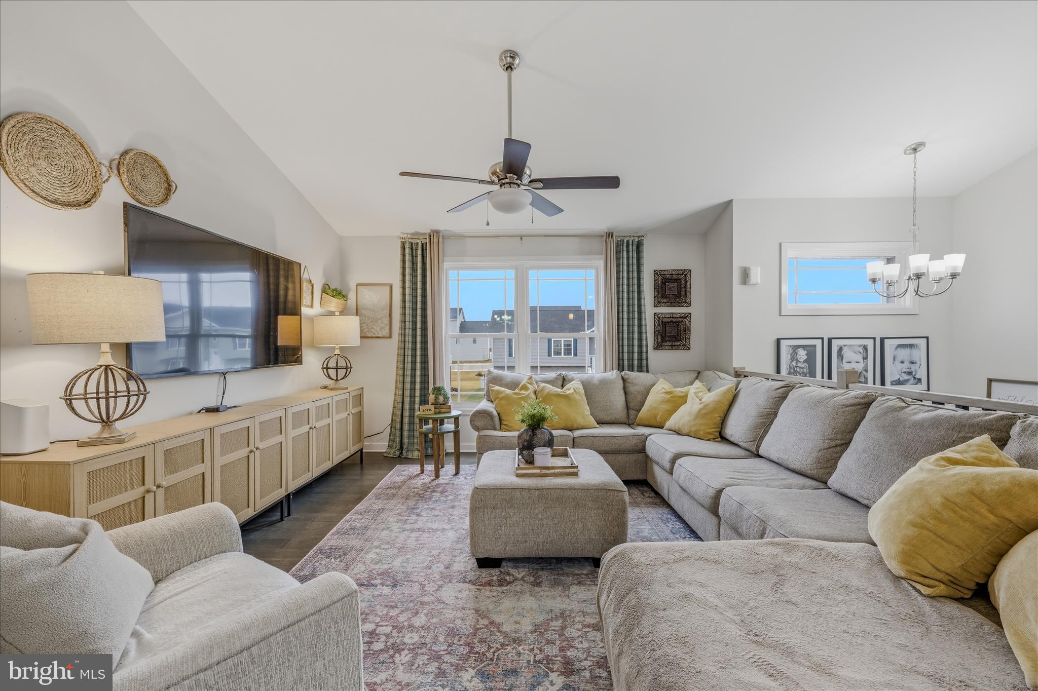 RED HILL - Residential