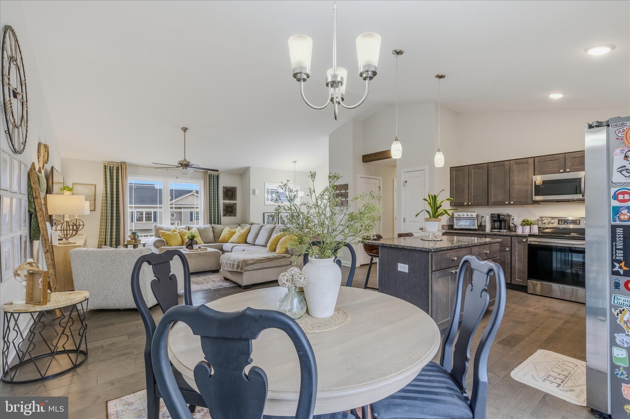 RED HILL - Residential