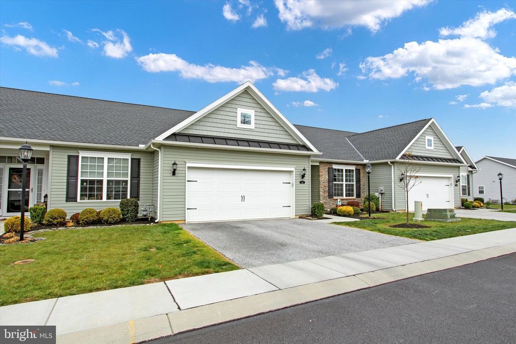 Photo of 412 Hawthorn Lane #67, HANOVER, PA 17331 (MLS # PAYK2091710)