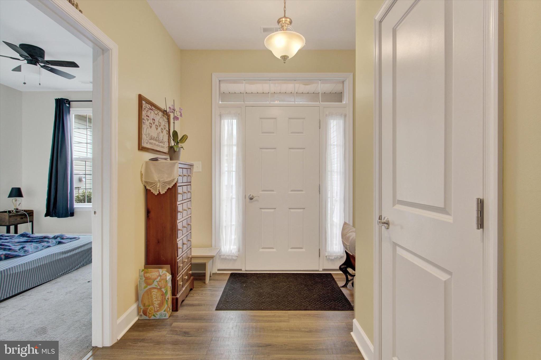 412 HAWTHORN LANE 67