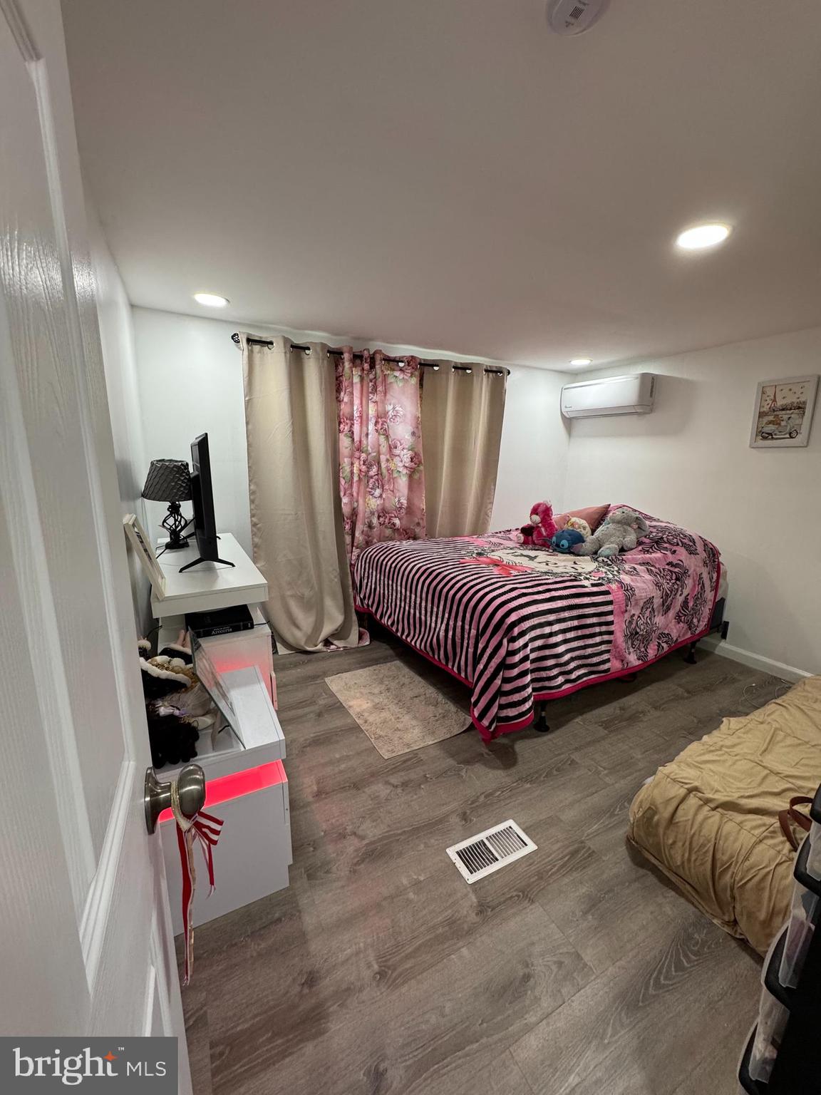 RIDGEWAY MOBILE PARK - Residential