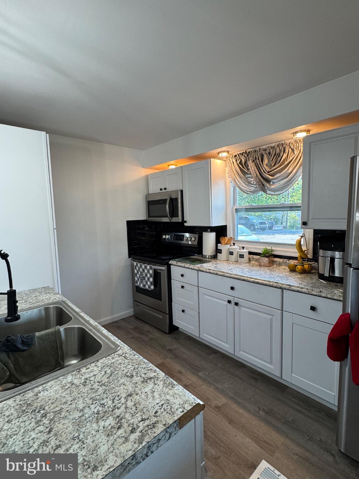 RIDGEWAY MOBILE PARK - Residential
