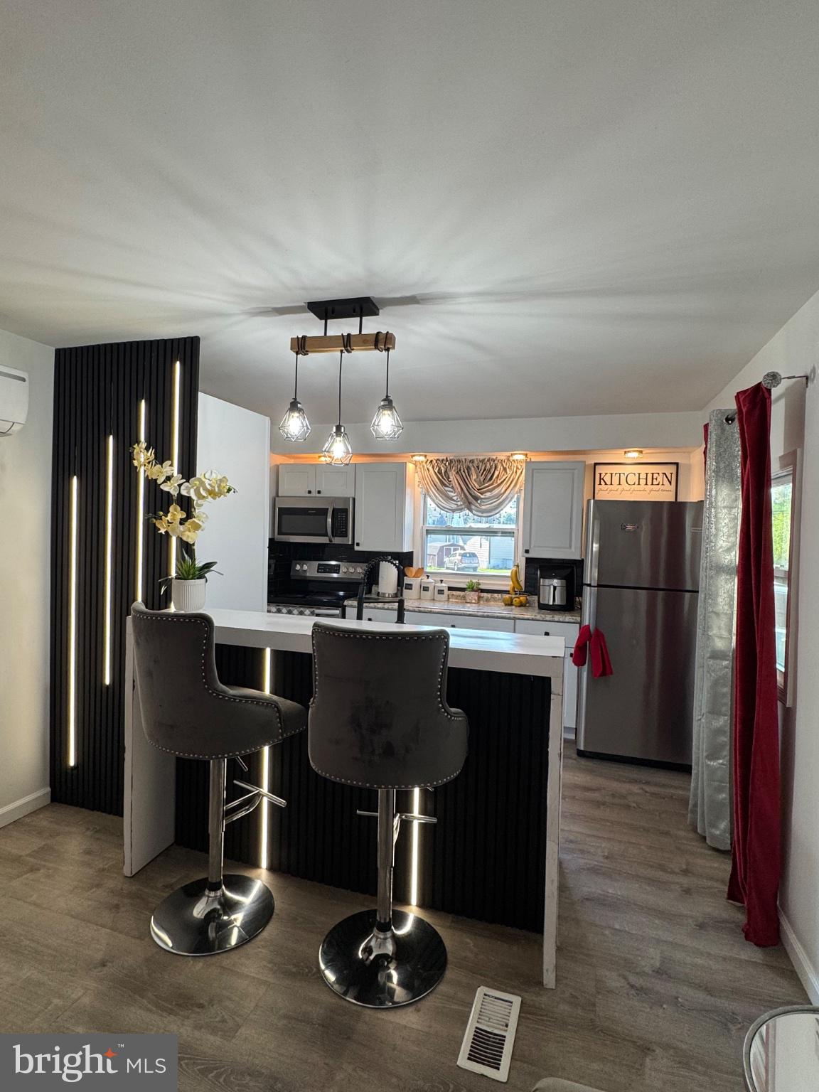 RIDGEWAY MOBILE PARK - Residential