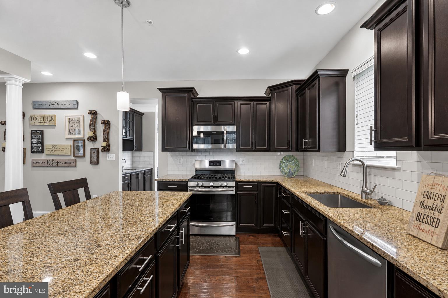 11077 MCINTOSH COURT