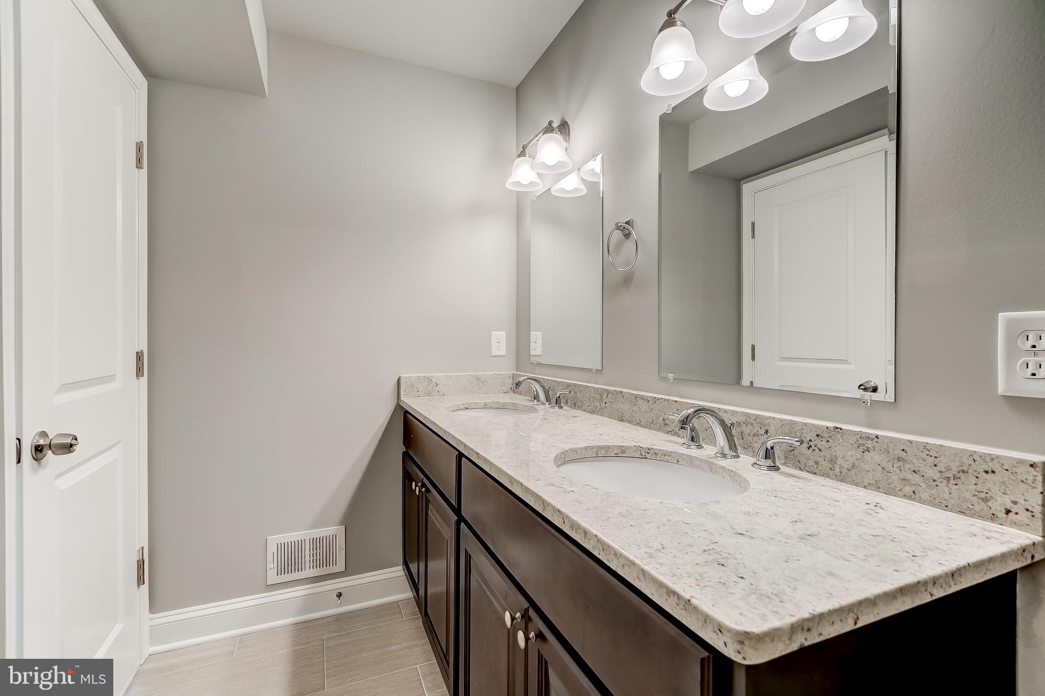 HAMILTON HEIGHTS - Residential