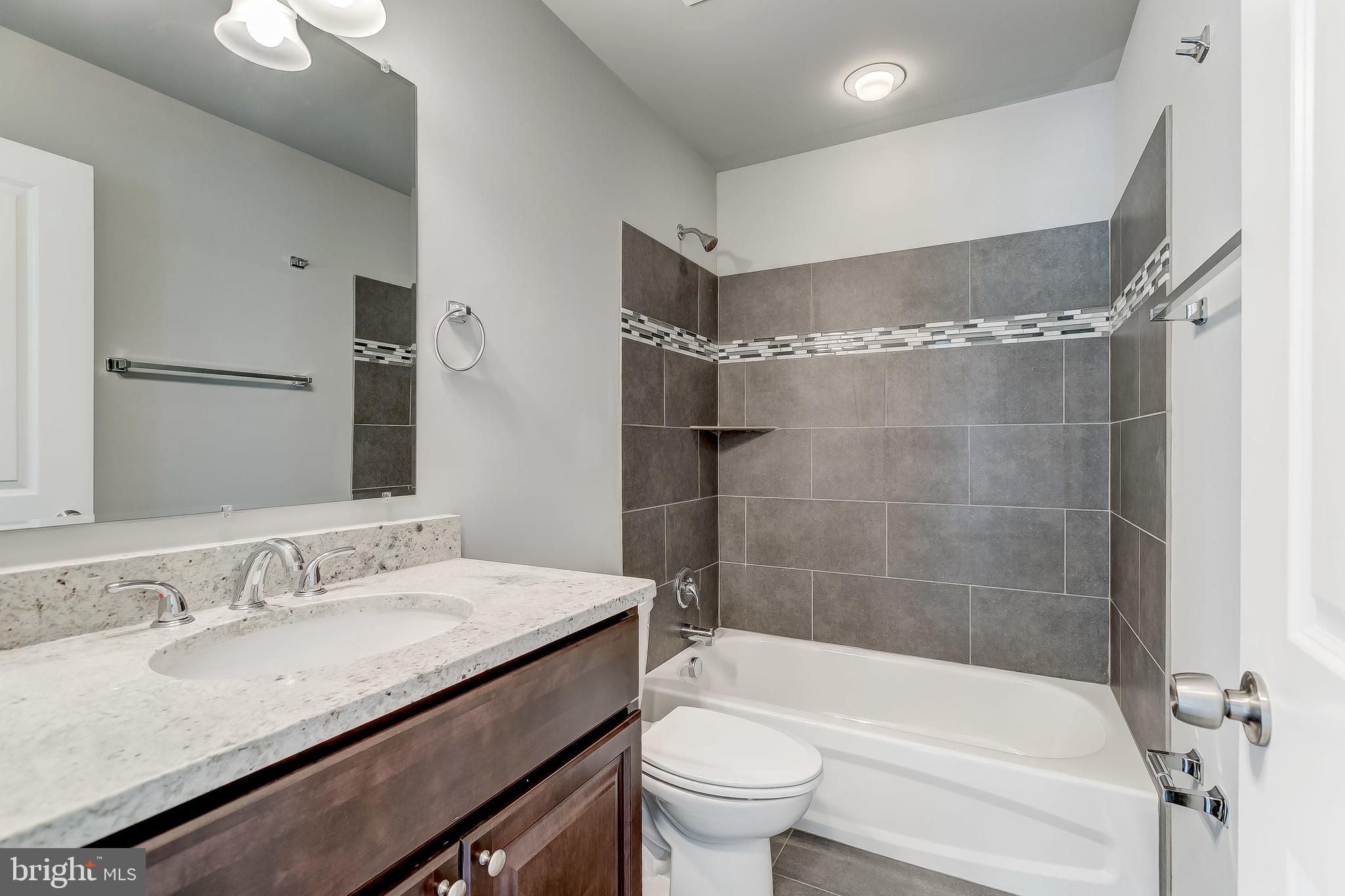 HAMILTON HEIGHTS - Residential