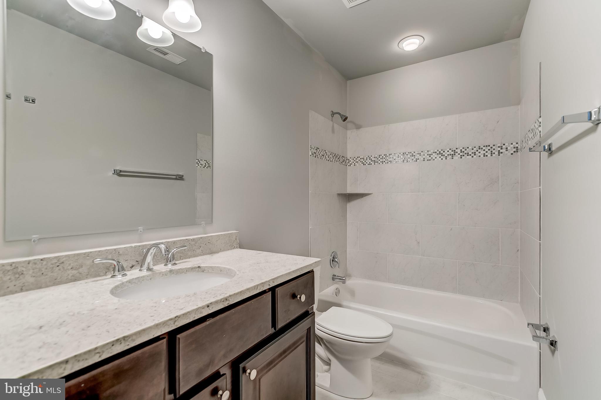 HAMILTON HEIGHTS - Residential