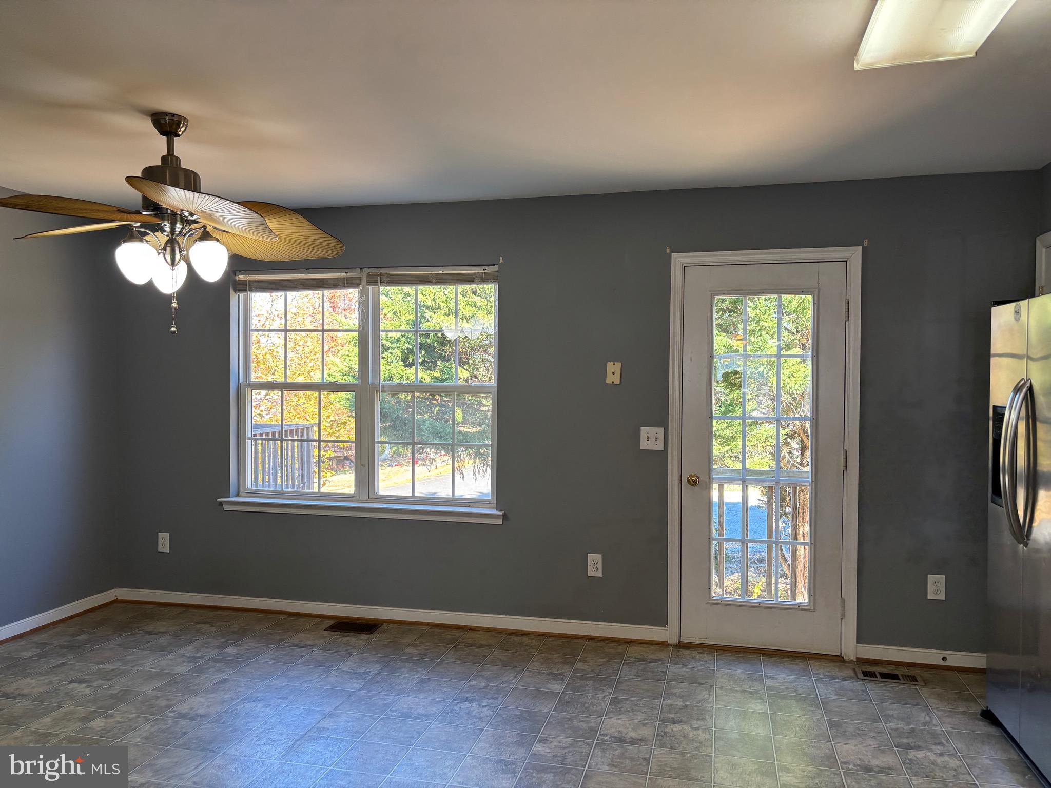 STONE RIVER - Residential