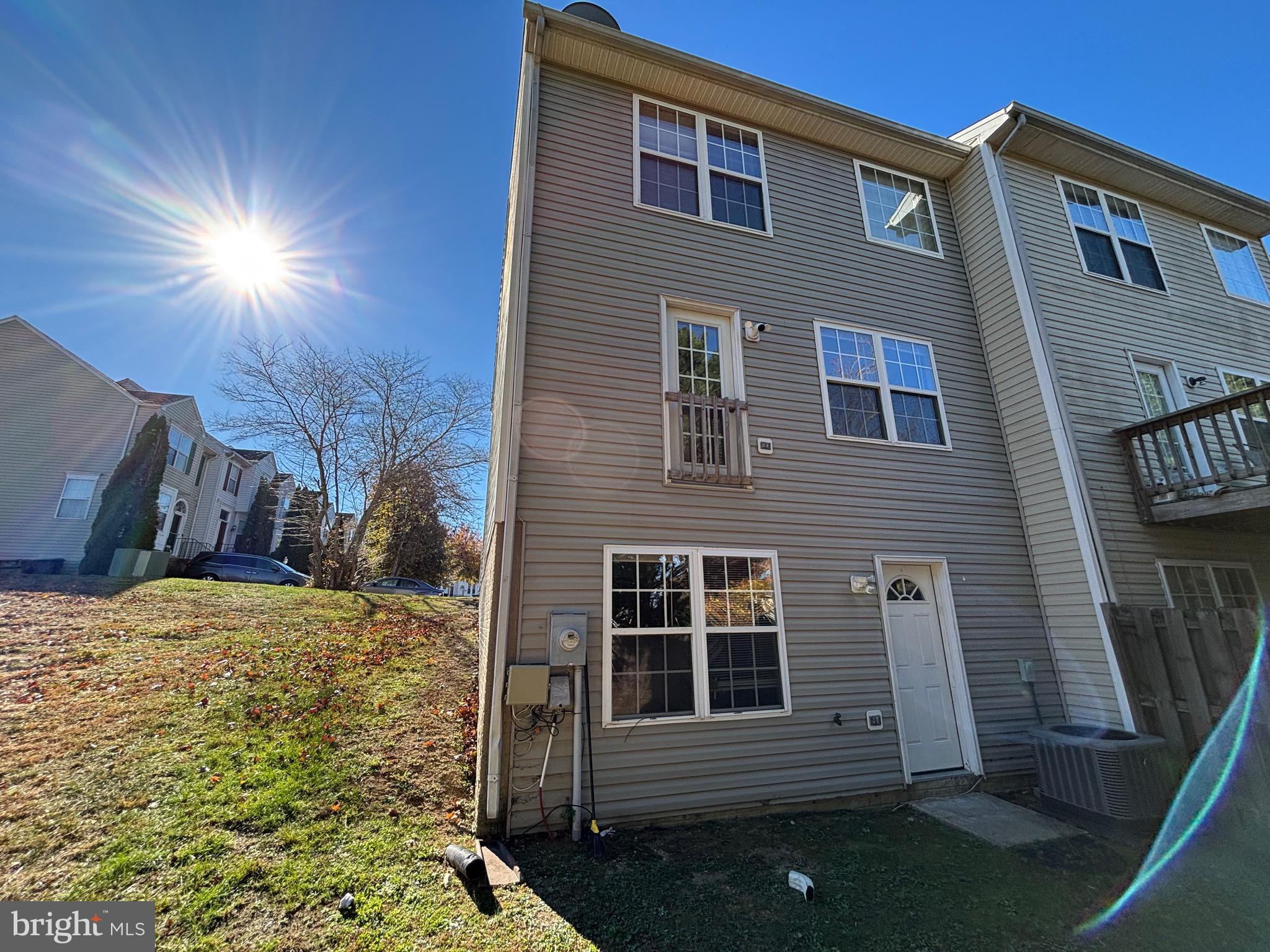 STONE RIVER - Residential