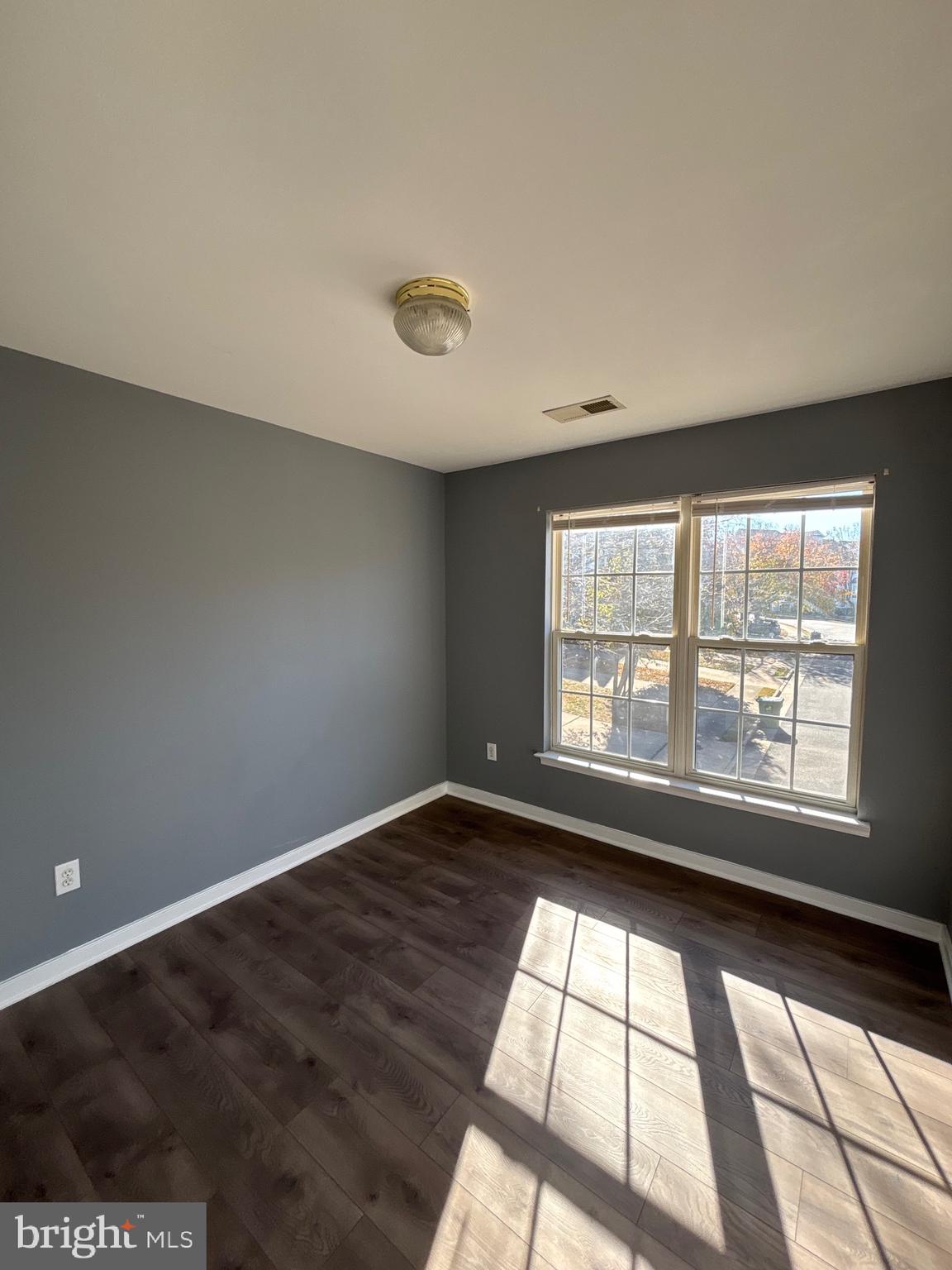 STONE RIVER - Residential