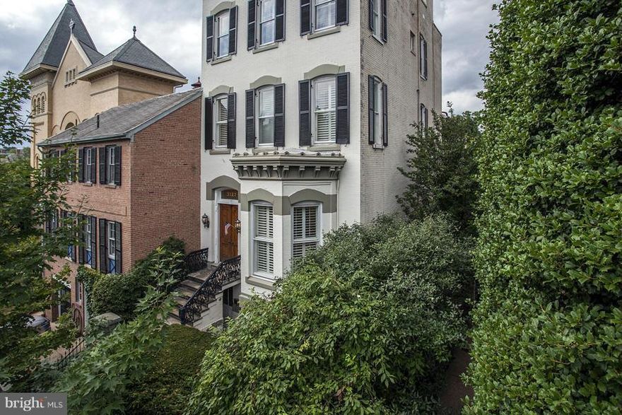 Gorgeous 5BR, 5.5 BA home with high ceilings, hardwood floors, high-end finishes. Recently renovated with an open kitchen and breakfast space. Large, double parlor room with two fireplaces and lots of natural light. LL family room, bedroom and bathroom with separate entrance. Spacious master suite with screened porch and large ensuite bathroom. Rental pkg at CVS $289/month.