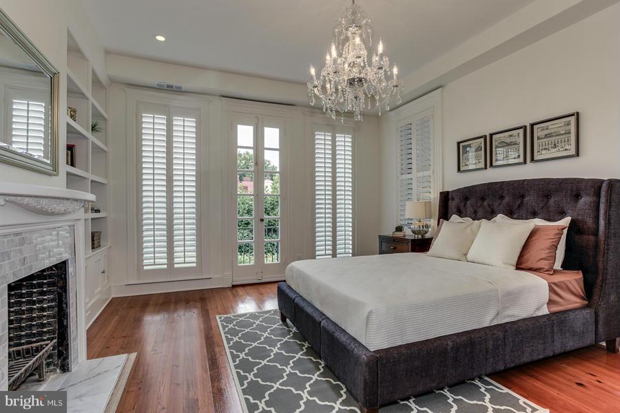 GEORGETOWN - Residential