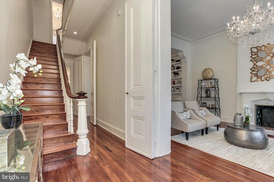 GEORGETOWN - Residential