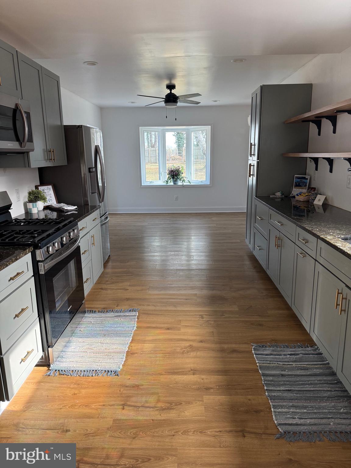 FAIRLEE - Residential