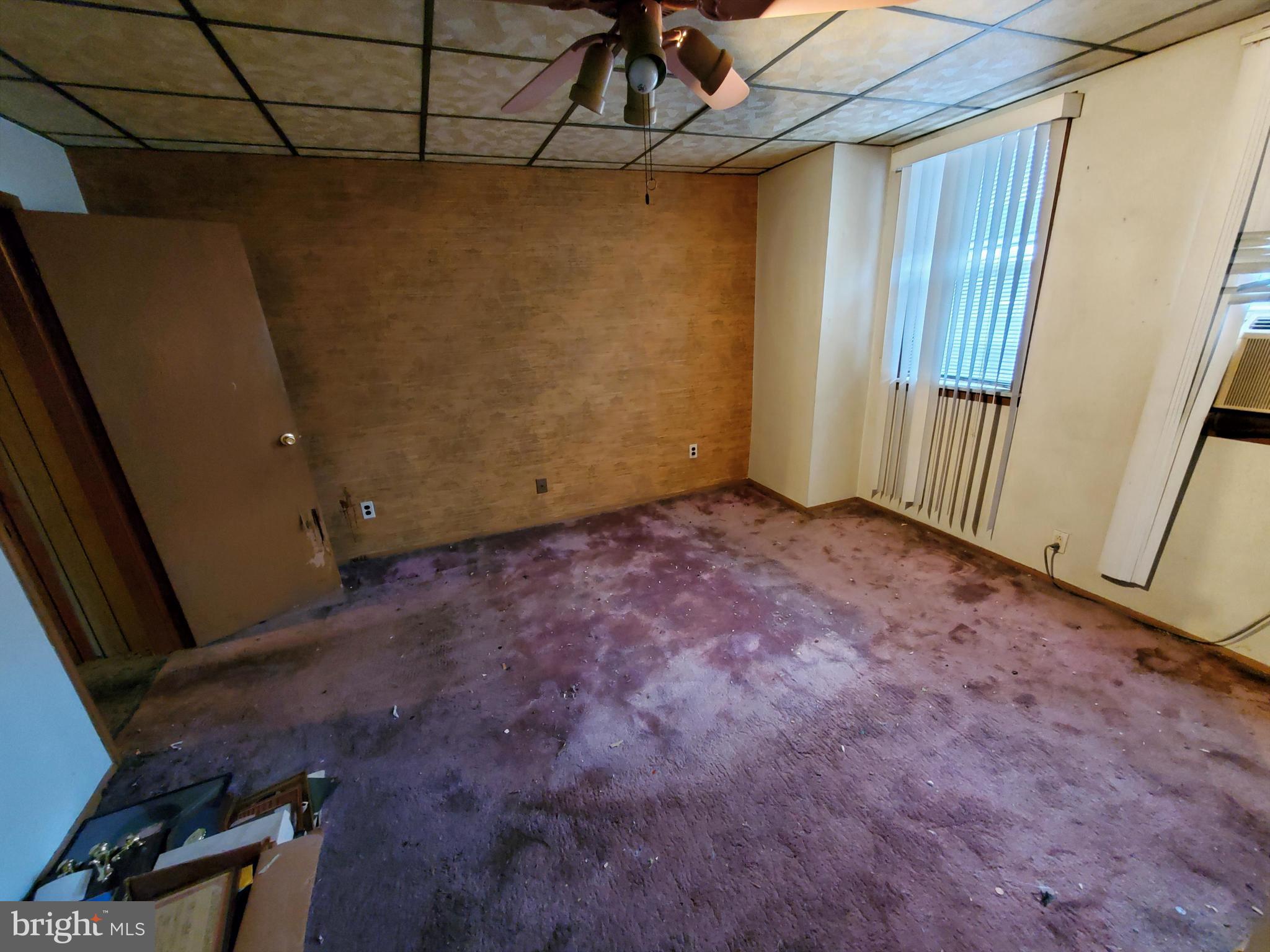 WHITMAN - Residential